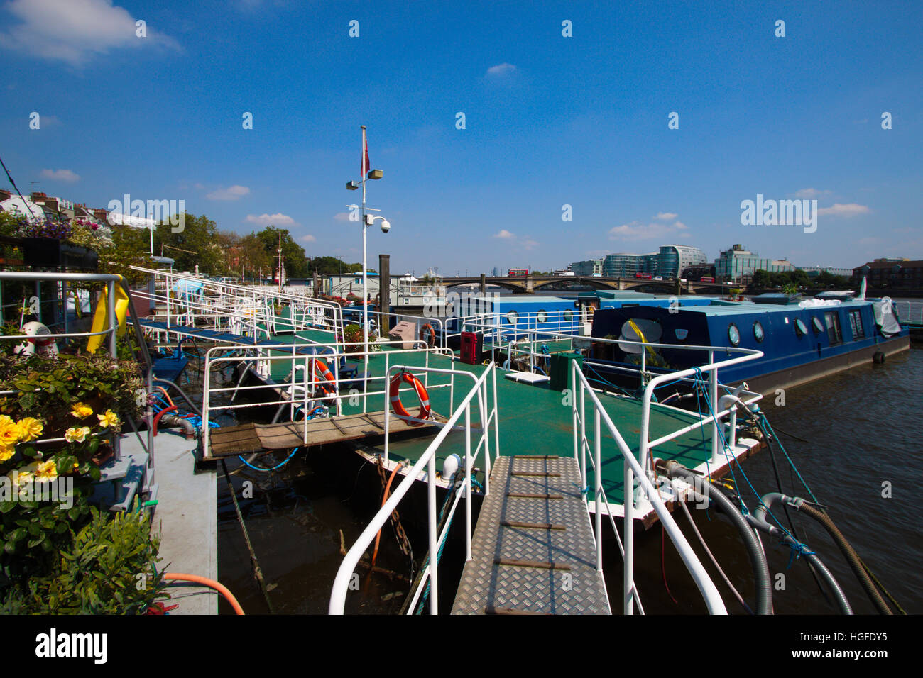Chelsea houseboats hires stock photography and images Alamy