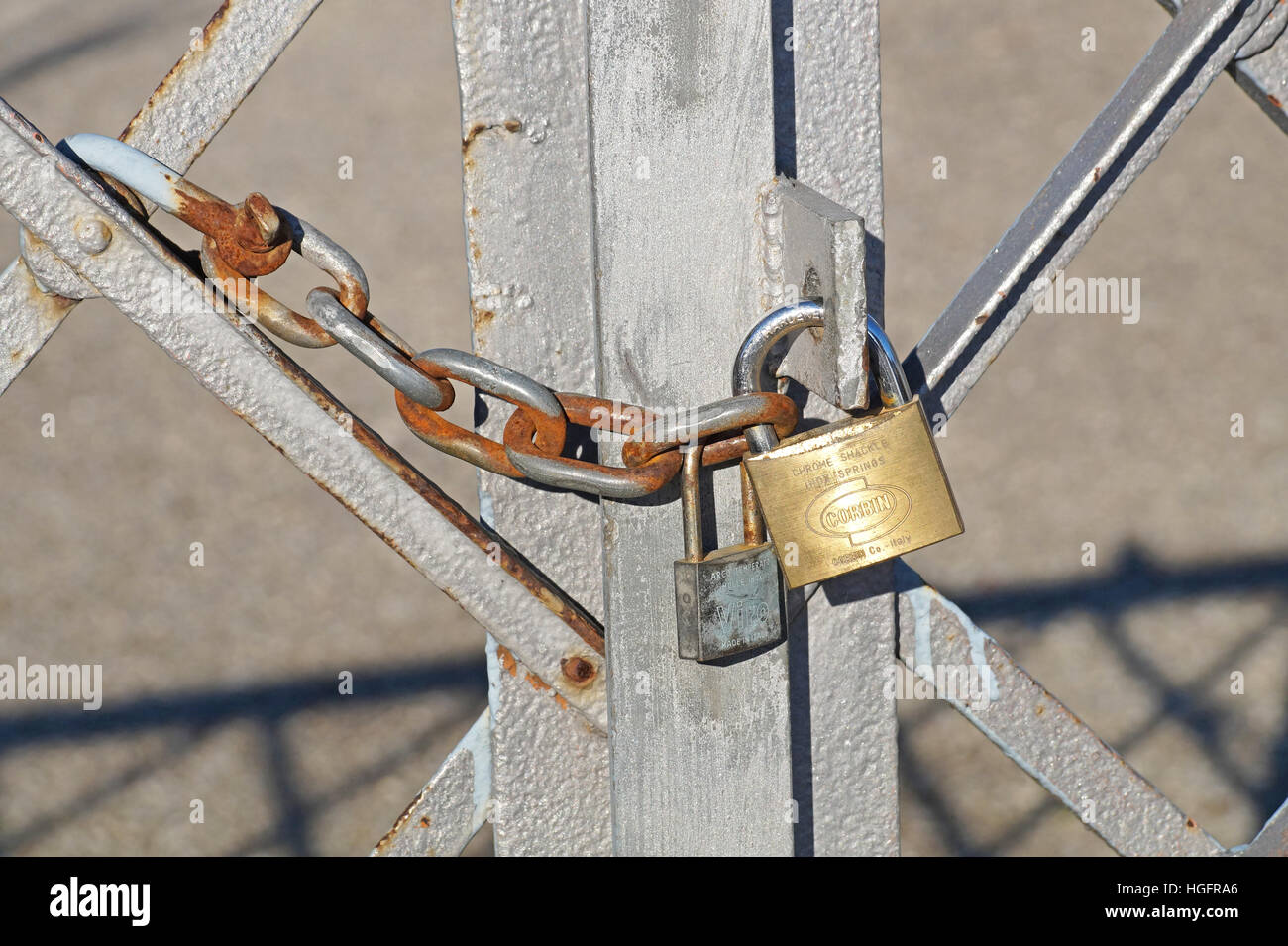 Gate lock hires stock photography and images Alamy
