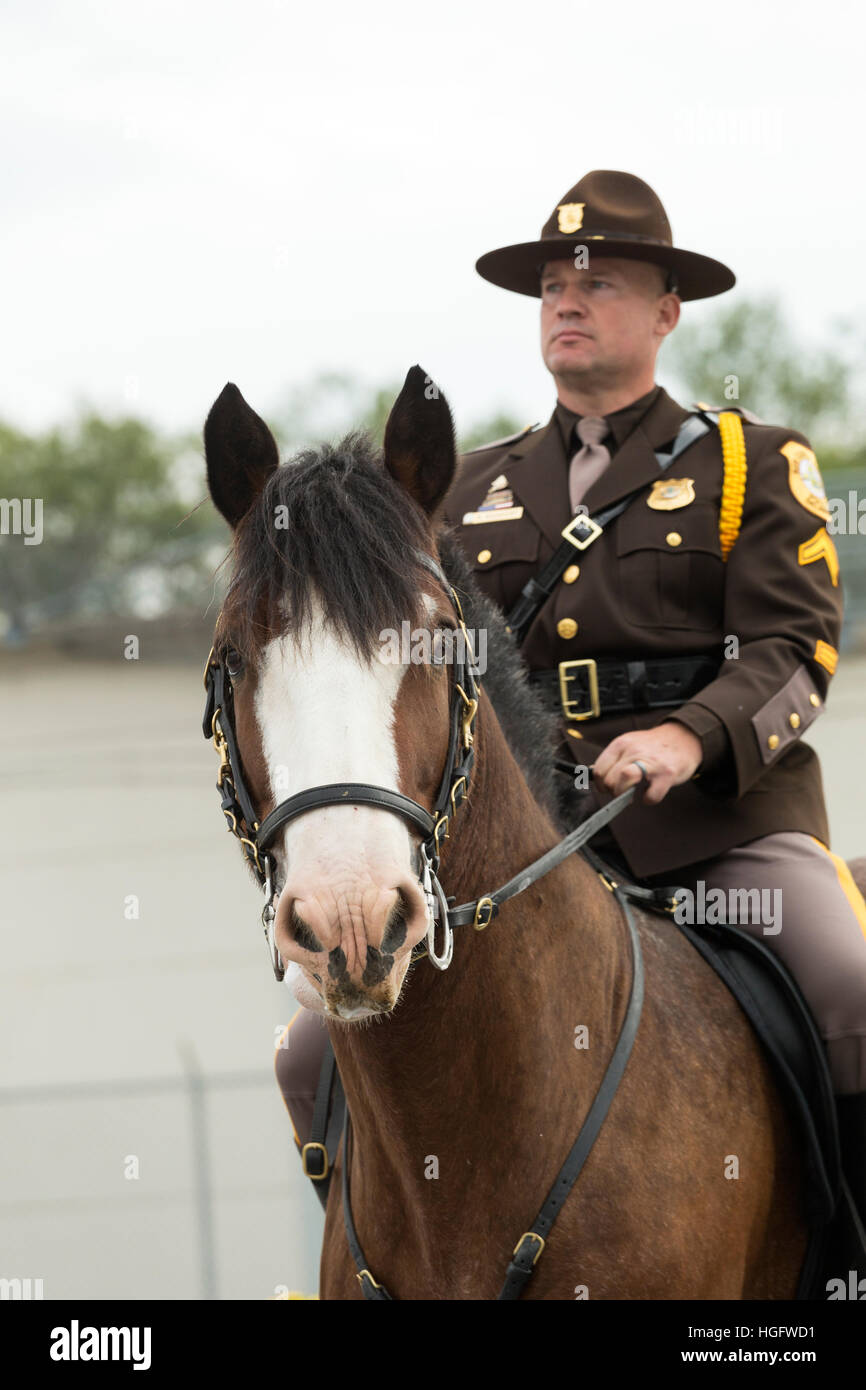 Canadian police officer work hi-res stock photography and images - Alamy