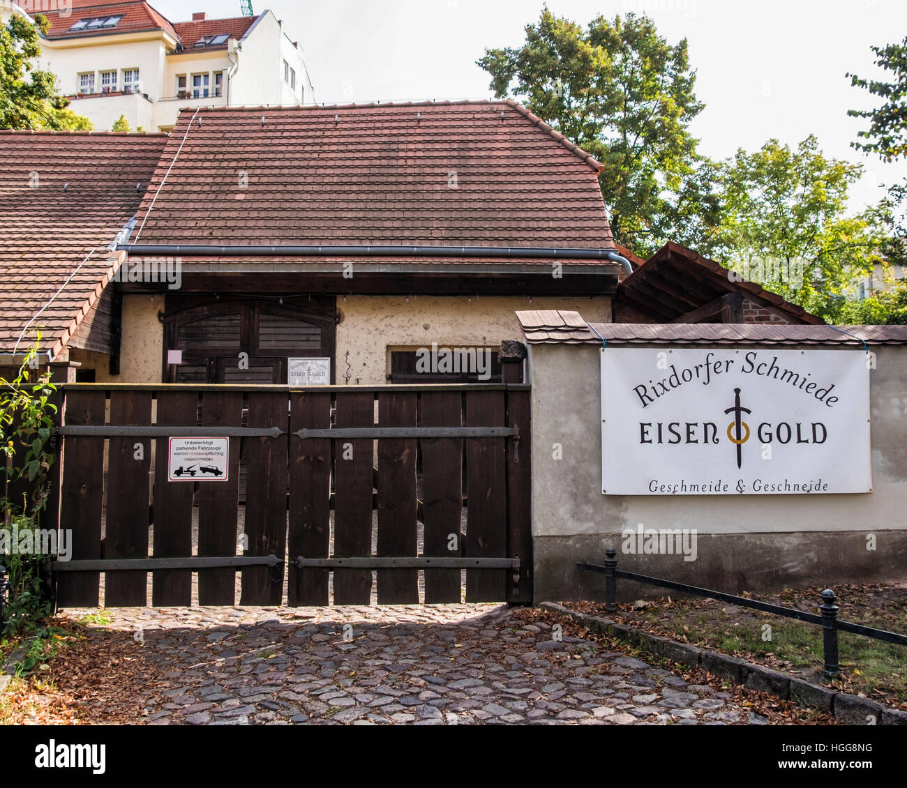 Germany, Berlin, Neukölln. Old Blacksmith shop, Rixdorfer Schmiede, Eisen Gold, In Historic Bohemian Village Rixdorf Stock Photo