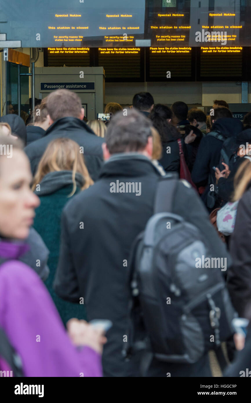 London, UK. 9th Jan, 2017. Clapham Junction Station is closed due to overcrowding so people just have to watch and wait outside - The strike on London underground causes major disruption to other travel routes around the Clapham area. © Guy Bell/Alamy Live News Stock Photo