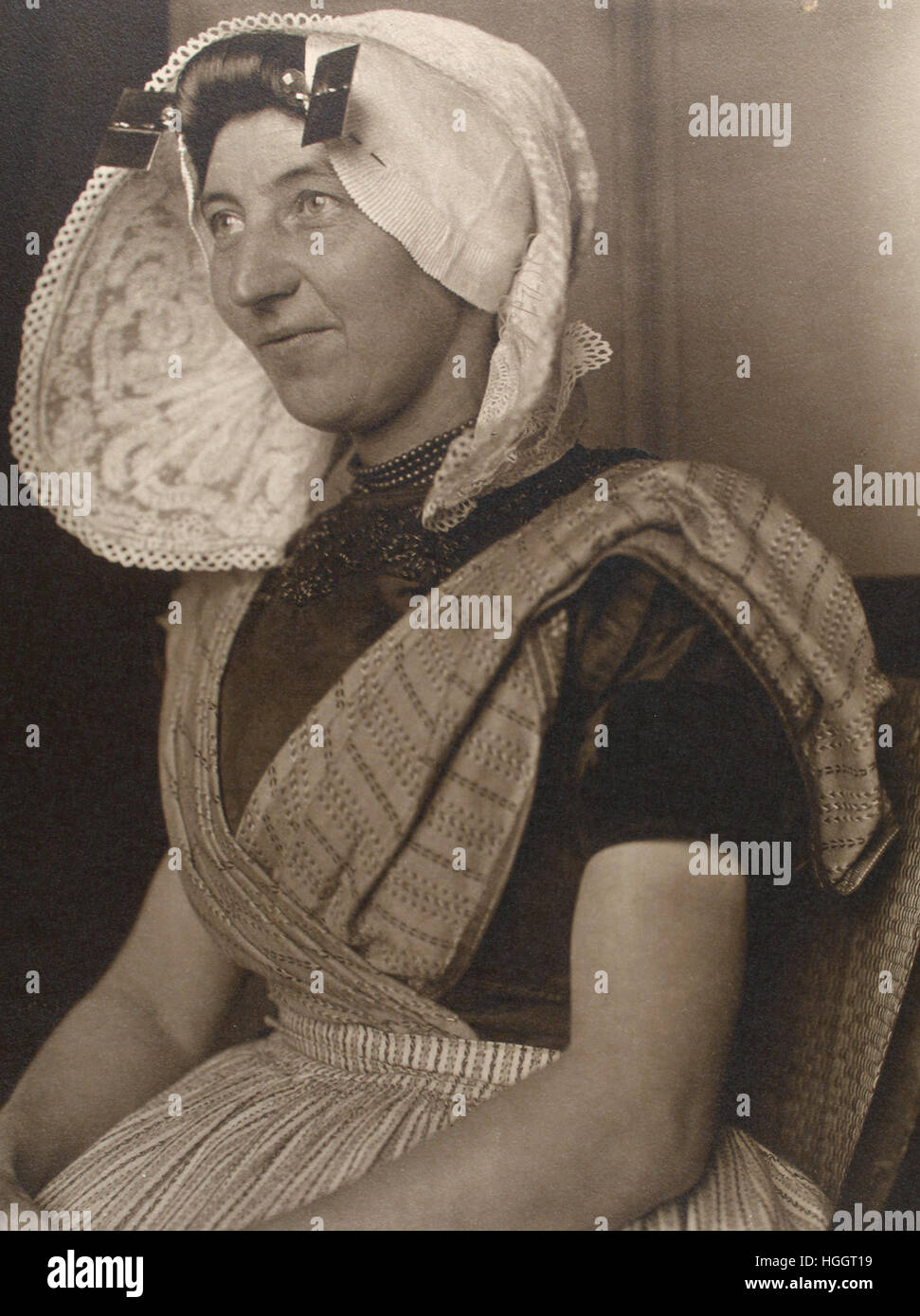 Portrait of Dutch woman - Ellis Island Immigration Station 1902-1913 - Photo : Augustus Sherman Stock Photo