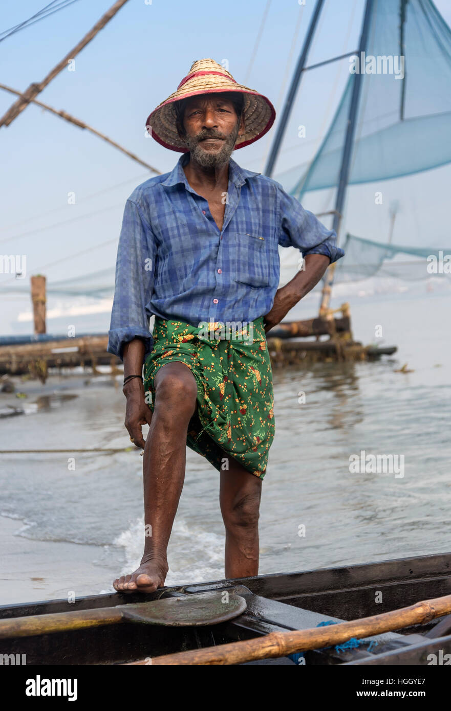 Indian fisherman, Fort Kochi, Cochin, Kerala, India Stock Photo