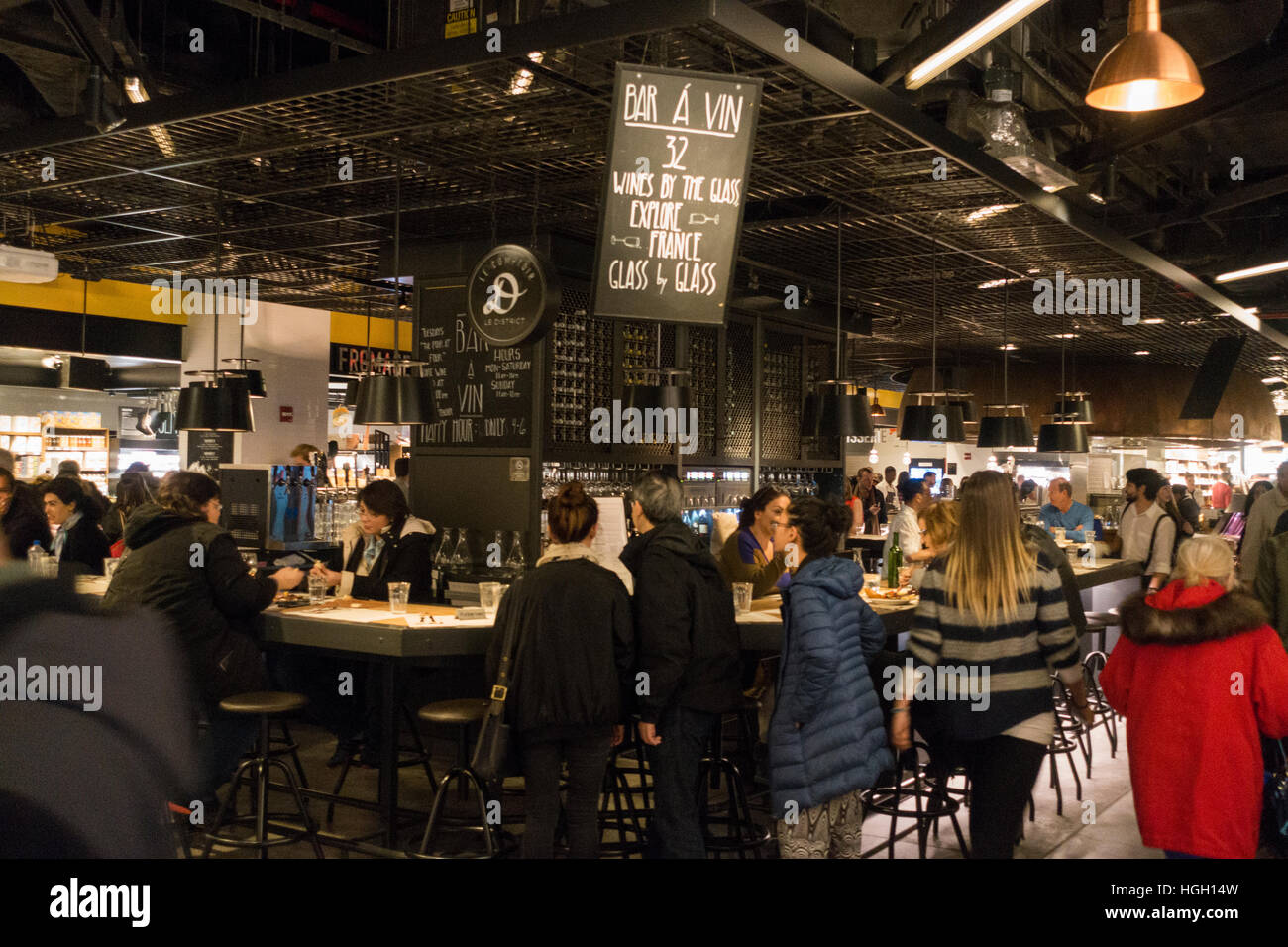 Brookfield Place restaurants NYC Stock Photo Alamy