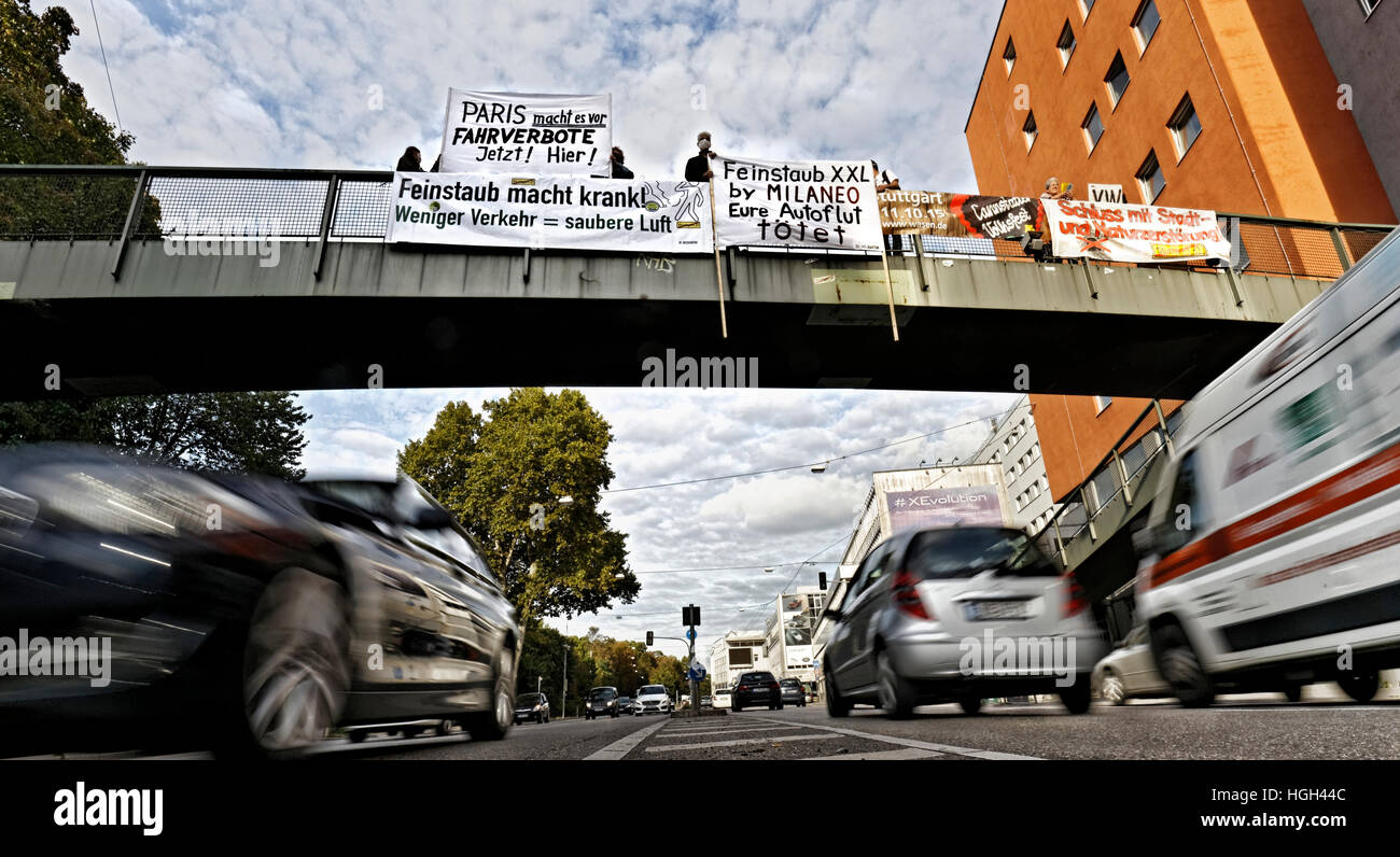 Stuttgart citizens' initiative, banners, road with highest level of fine particles, Stuttgart, Baden-Württemberg, Germany Stock Photo