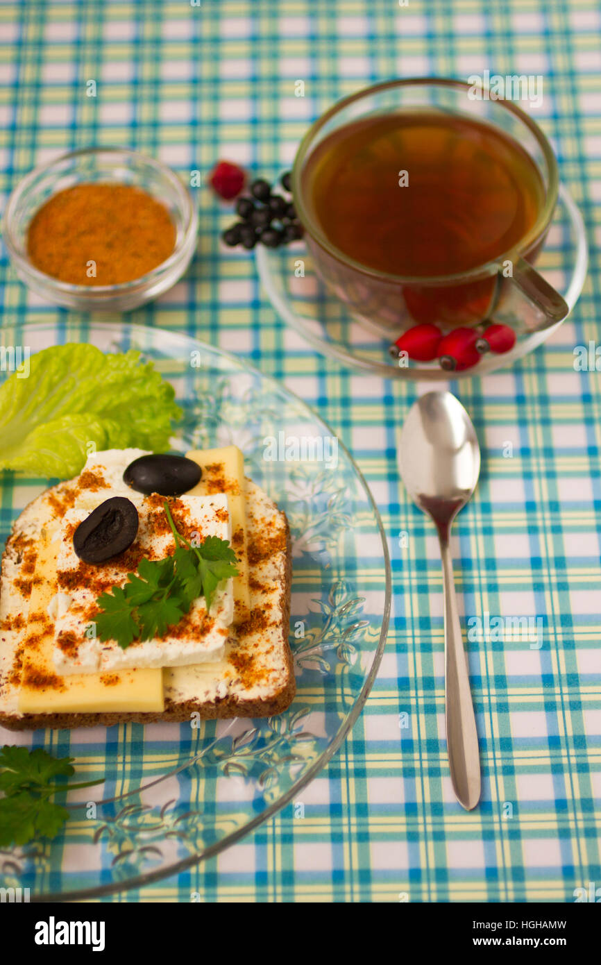 Breakfast sandwich and tea Stock Photo - Alamy