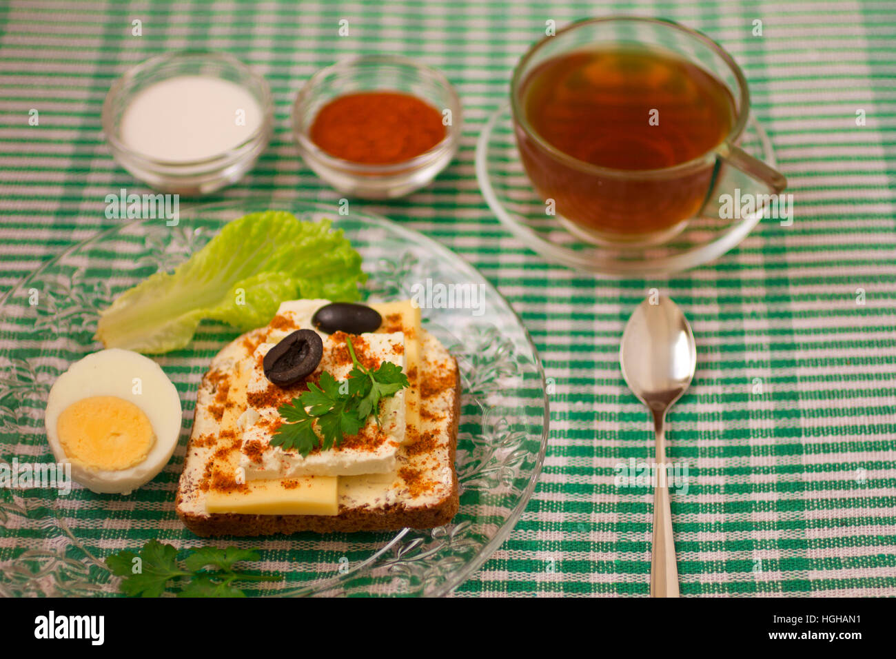 Breakfast sandwich and tea Stock Photo - Alamy