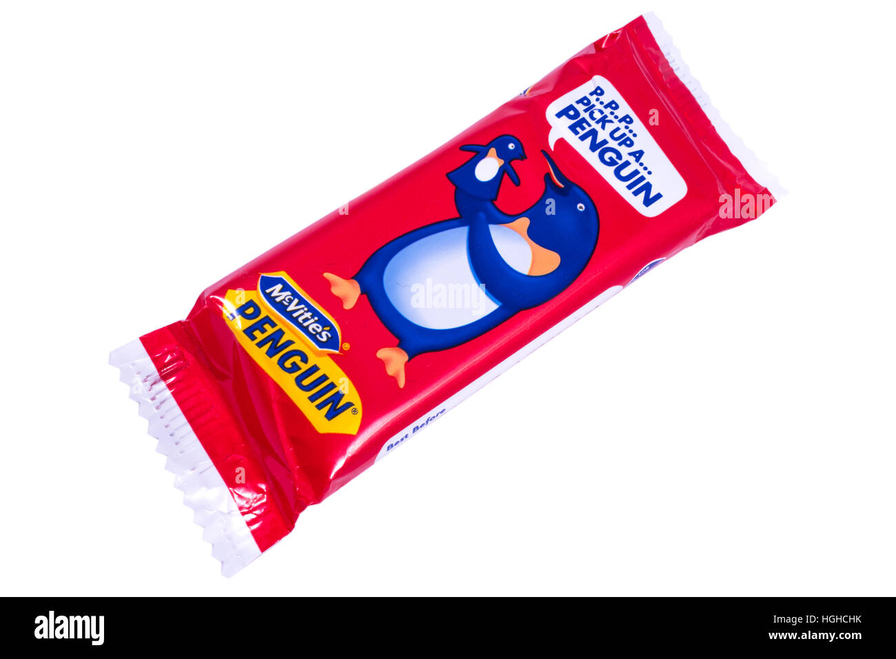 london-uk-january-4th-2017-an-unopened-penguin-chocolate-biscuit-bar-HGHCHK.jpg