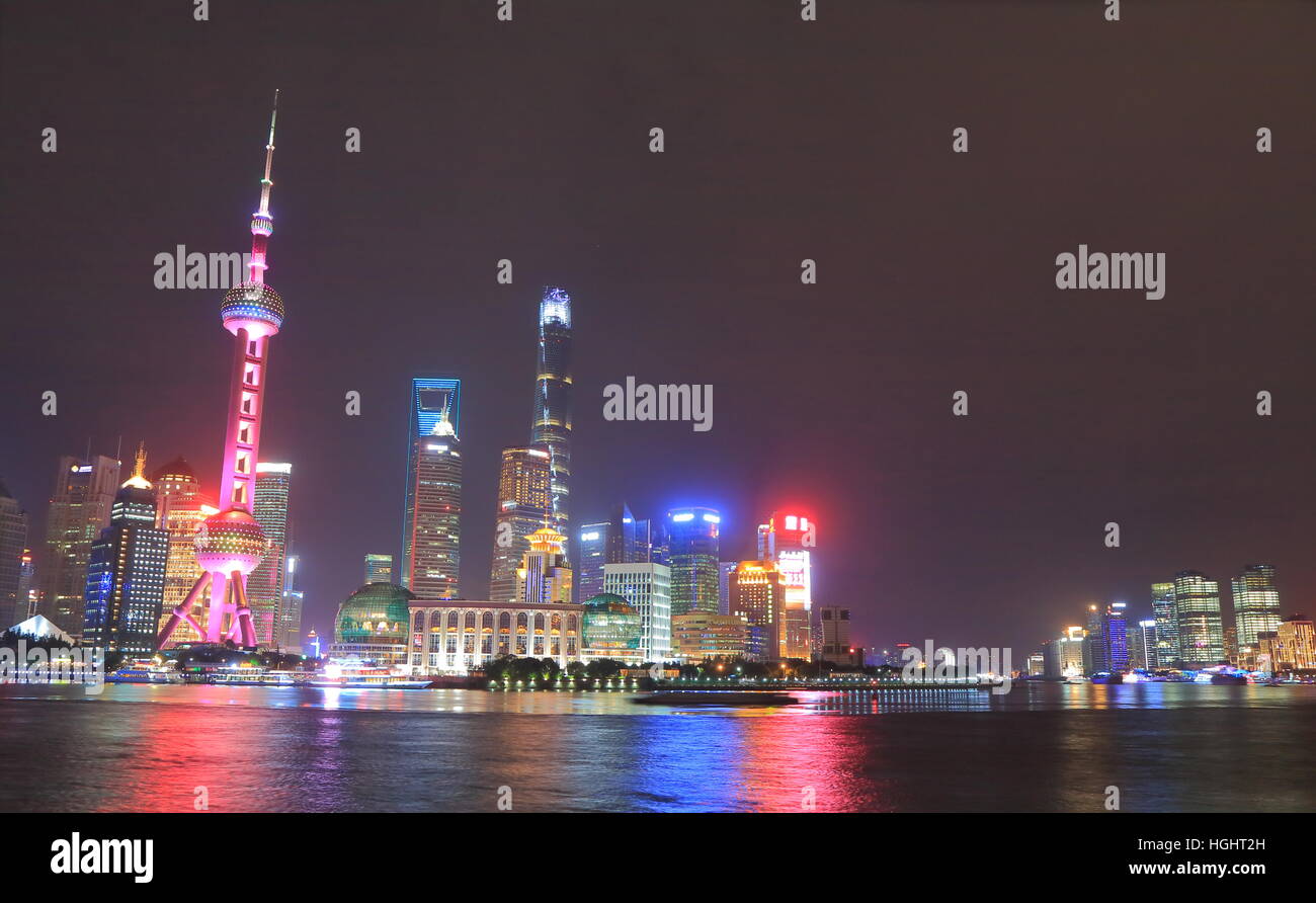 Shanghai night view skyscrapers hi-res stock photography and images - Alamy