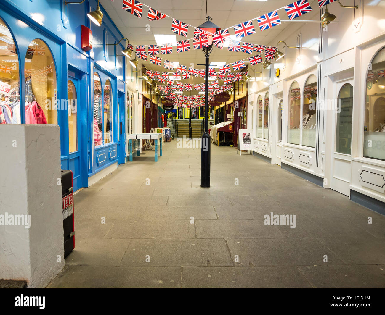 shops selling union jack bunting