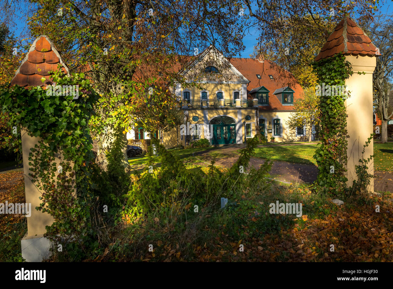 country manor Solzow, Solzow Gutshaus, Vipperow, Mecklenburg Lake District, Mecklenburg-Western Pomerania, Germany, Europe, Stock Photo