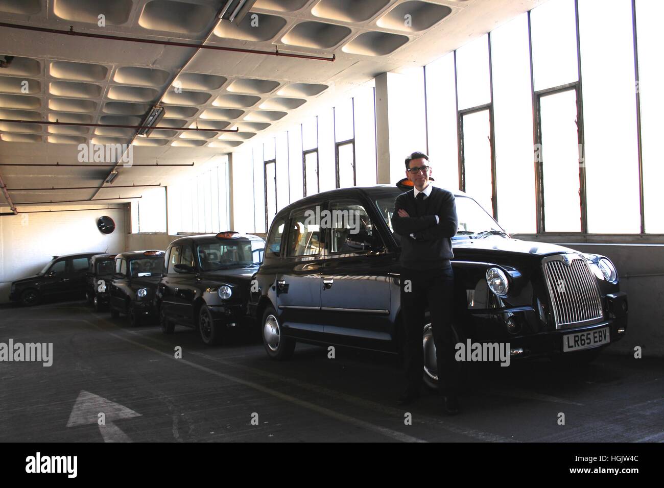 Part taxi hi-res stock photography and images - Page 21 - Alamy