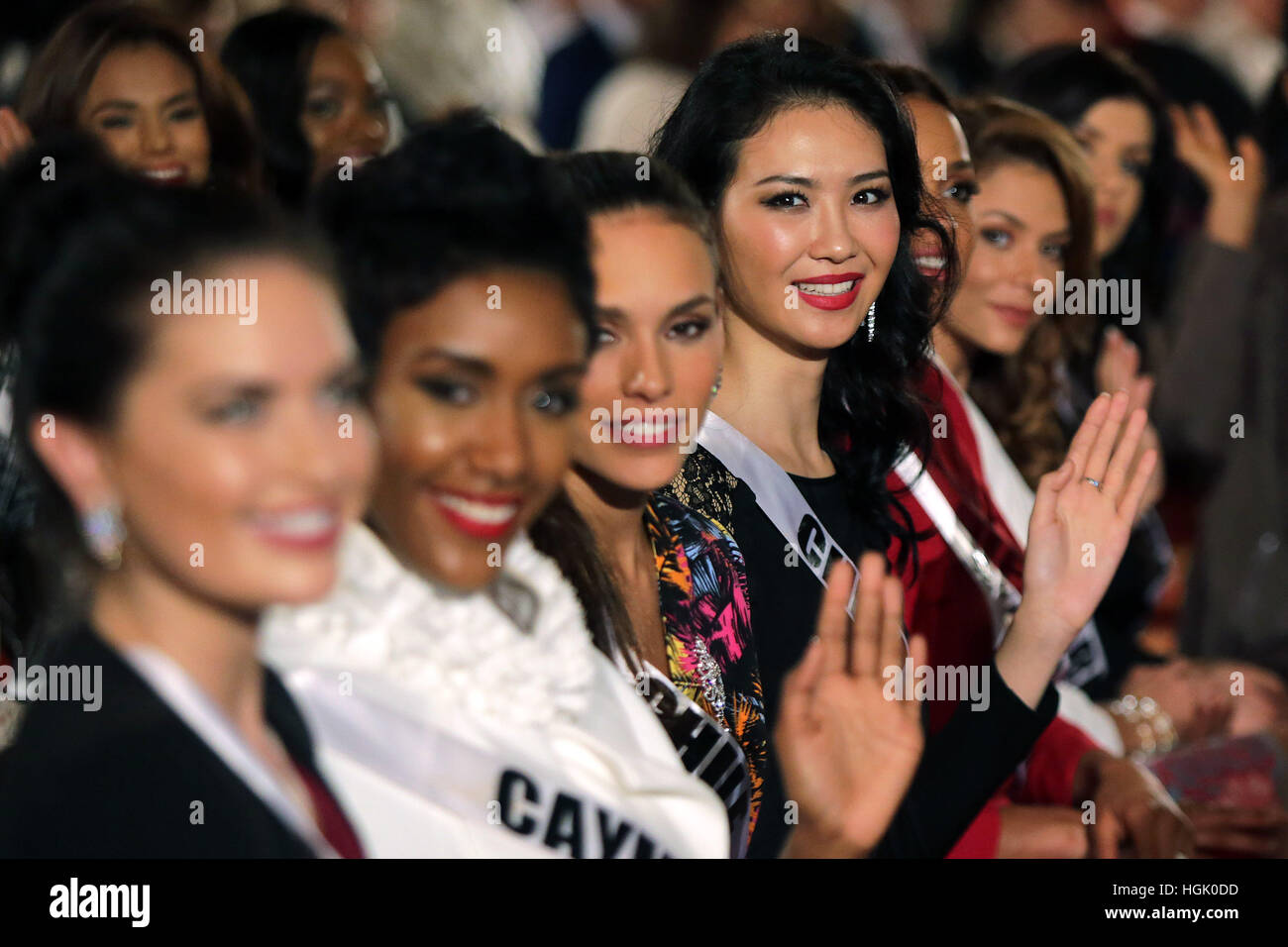 Manila, Philippines. 23rd Jan, 2017. Candidates of the 65th Miss Universe pose for photos inside the Malacanang presidential palace in Manila, the Philippines, Jan. 23, 2017. Beauty queens from various countries and regions are in the Philippines for the 65th Miss Universe that will be held in Manila on Jan. 30. Credit: Rouelle Umali/Xinhua/Alamy Live News Stock Photo