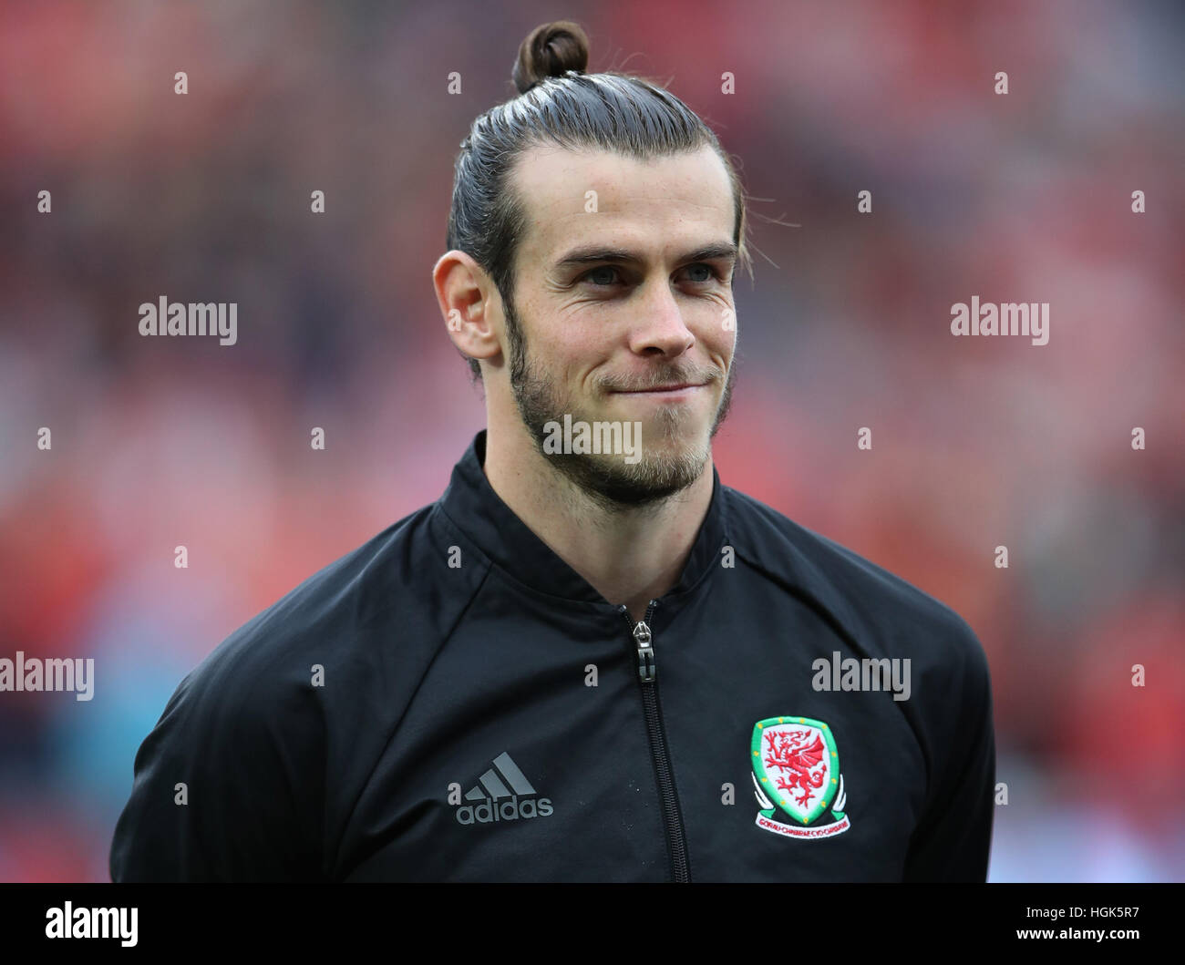 Gareth bale hair hi-res stock photography and images - Alamy