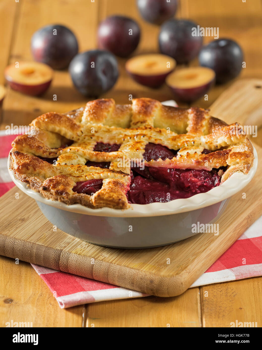 Plum pie. Fruit dessert Stock Photo Alamy