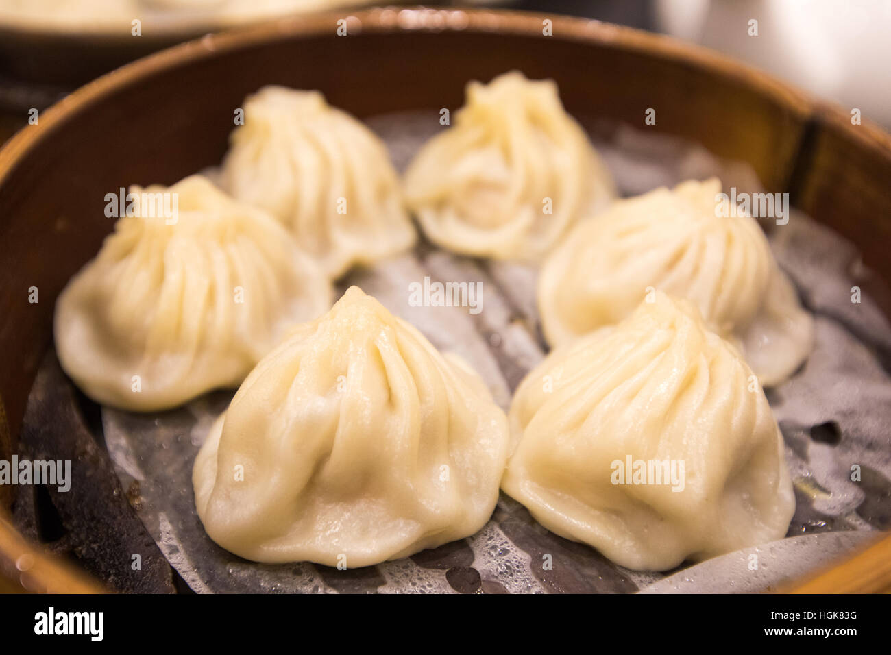 Xiaolongbao, soup dumplings, Nanxiang Steamed Bun Restaurant, Yuyuan Garden, Shanghai, China Stock Photo