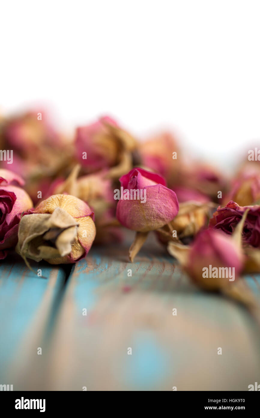 Dried roses spa hi-res stock photography and images - Alamy