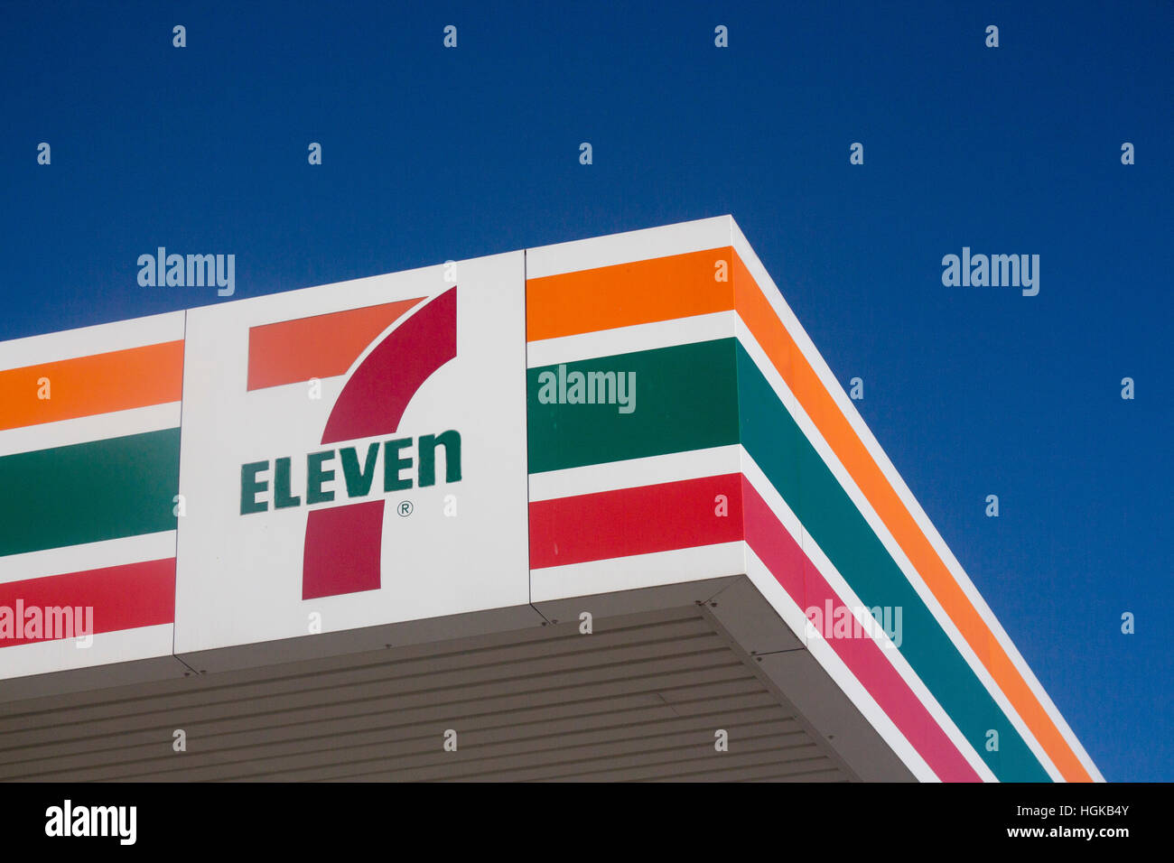 7-Eleven logo on corner of gas station petrol station NSW Australia Stock Photo