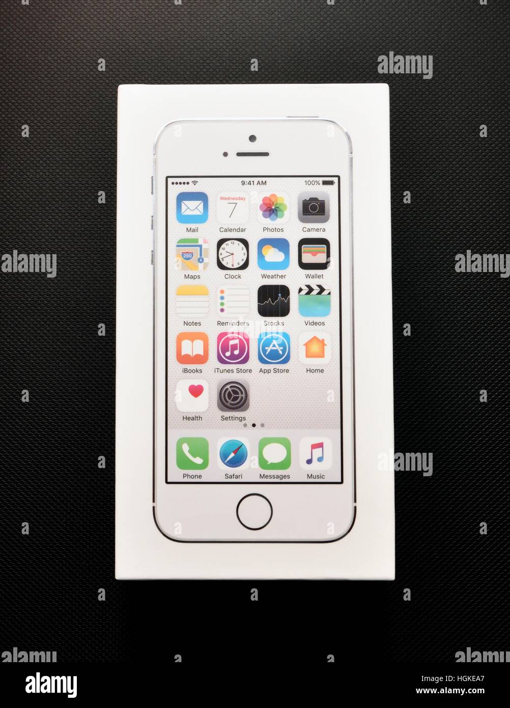 Apple iphone 5s retail box Stock Photo