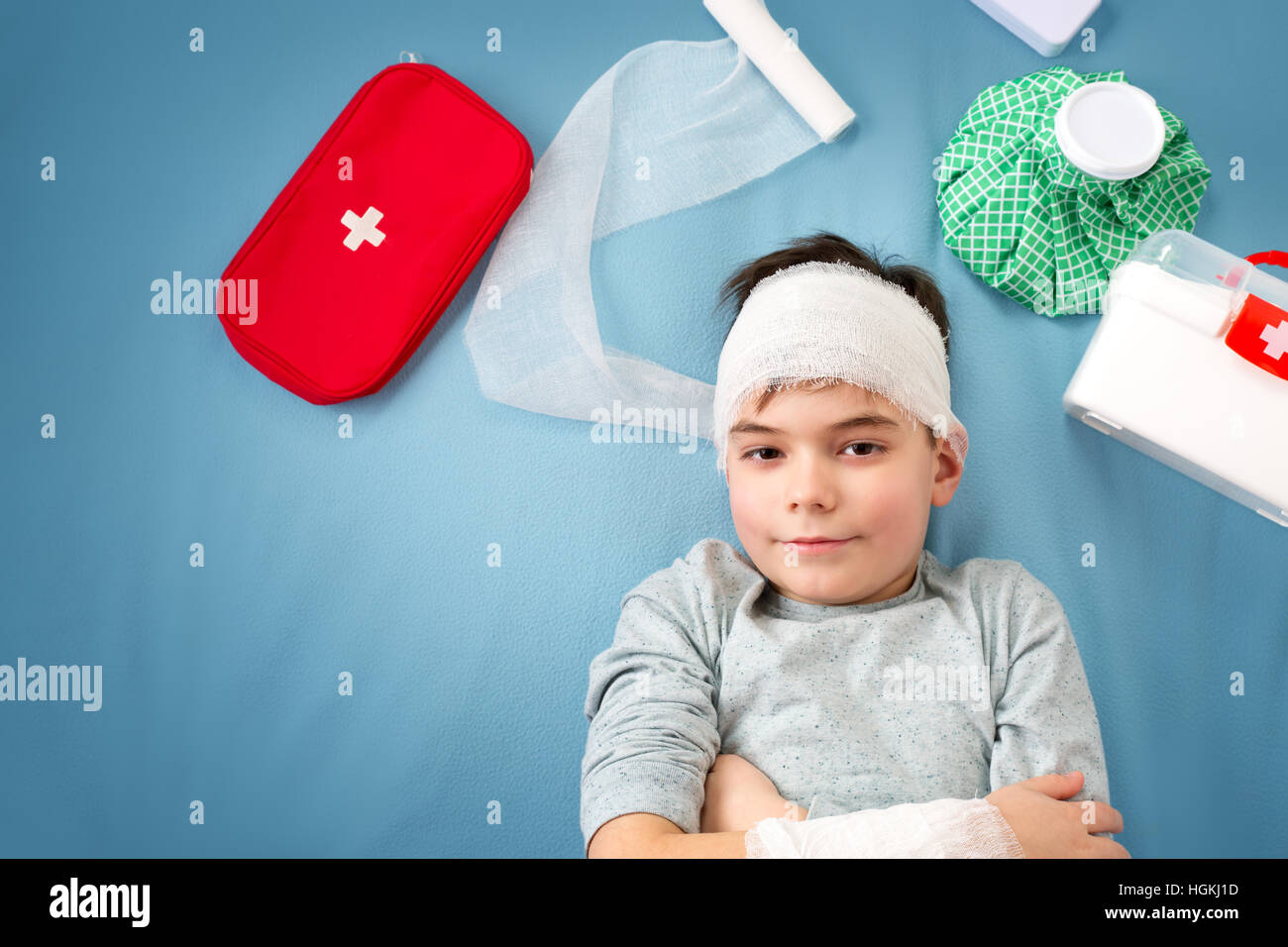 Bandages accident hires stock photography and images Alamy