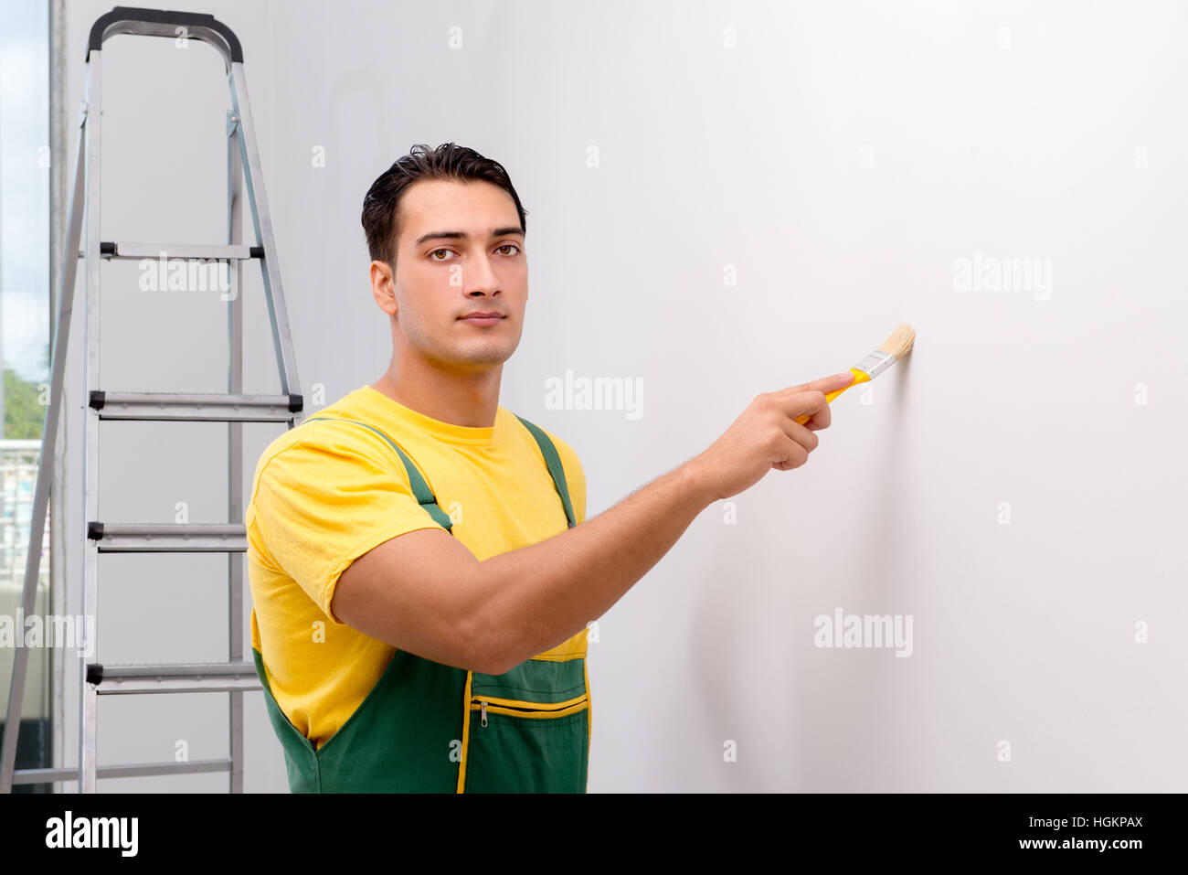 Construction worker working at the site Stock Photo - Alamy