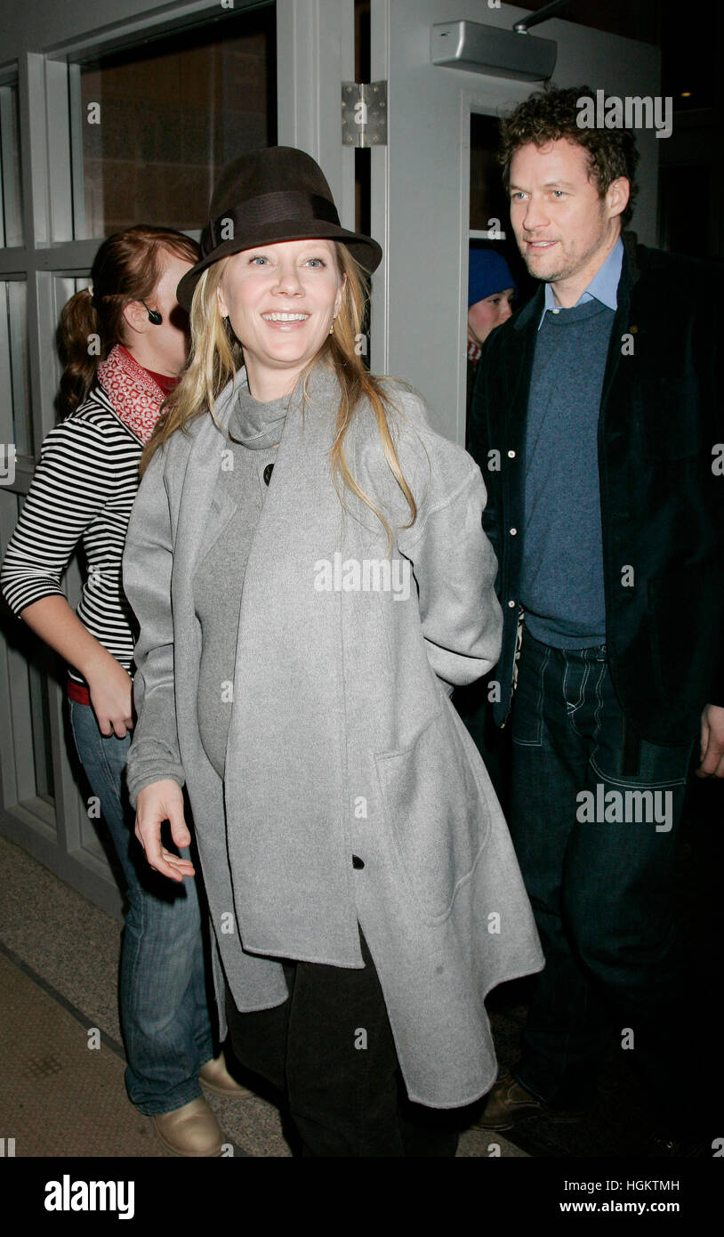 A pregnant Anne Heche and James Tupper arrive for the premiere of "I