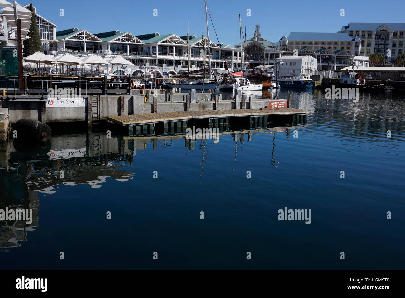 The V& A Waterfront in Cape Town, South Africa Stock Photo - Alamy