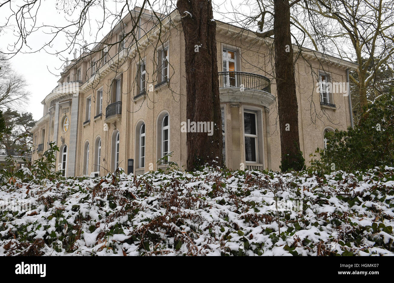 Berlin, Germany. 11th Jan, 2017. The House of the Wannsee Conference Memorial and Educational Site, in Berlin, Germany, 11 January 2017. The 75th anniversary of the Wannsee Conference is on 20 January 2017. In 1942, National Socialist government officials and SS leaders held a meeting to organise the holocaust in detail, presided over by SS-Obergruppenfuehrer Reinhard Heydrich. Photo: Britta Pedersen/dpa-Zentralbild/dpa/Alamy Live News Stock Photo