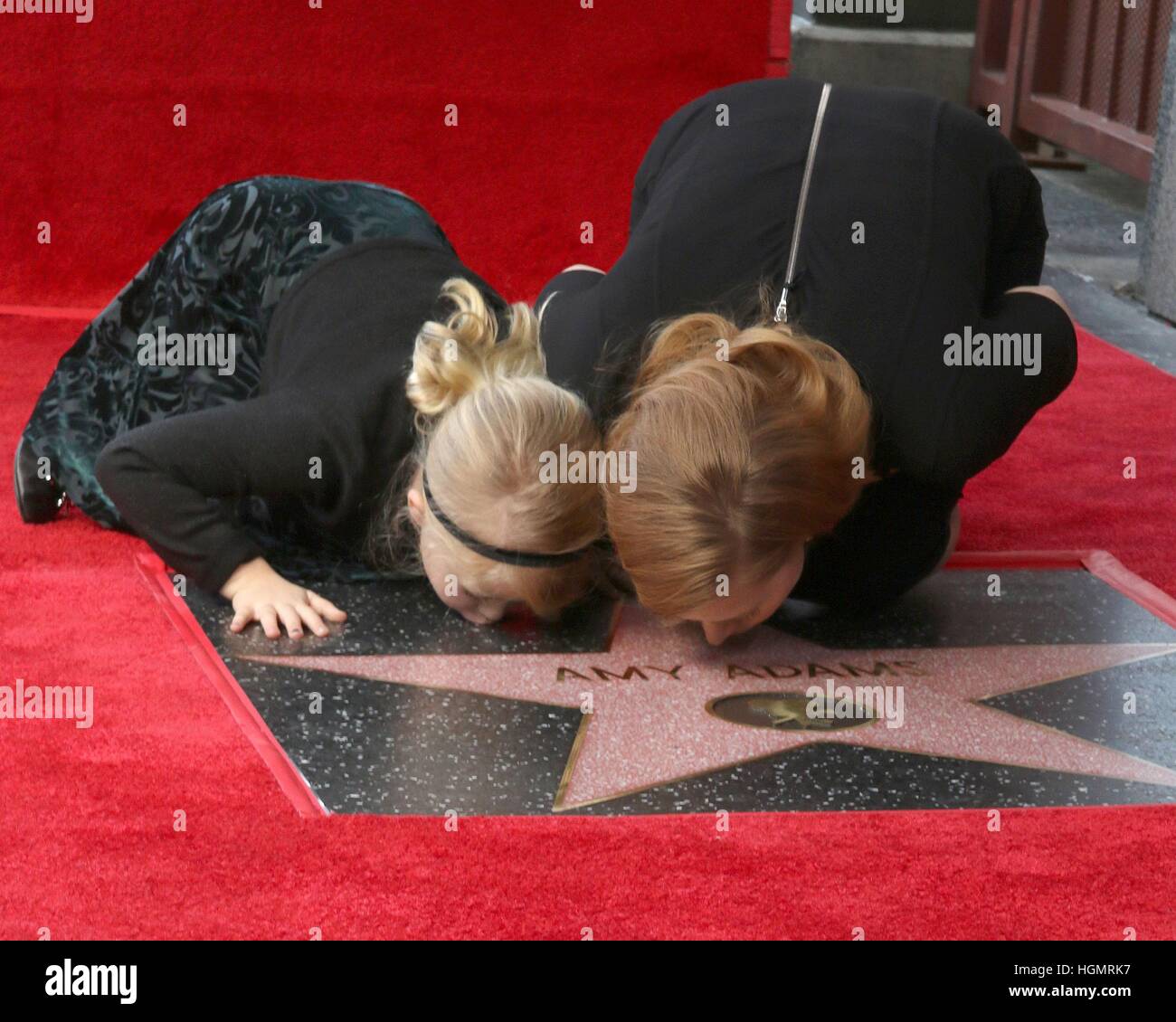 Los Angeles, CA, USA. 11th Jan, 2017. Aviana Olea Le Gallo, Amy Adams at the press conference for Star on the Hollywood Walk of Fame for Amy Adams, Hollywood Boulevard, Los Angeles, CA. Credit: Priscilla Grant/Everett Collection/Alamy Live News Stock Photo