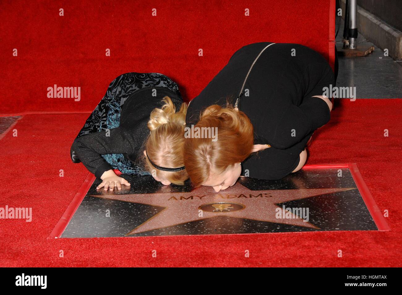 Los Angeles, USA. 11th Jan, 2017. Aviana Olea Le Gallo, Amy Adams at the induction ceremony for Star on the Hollywood Walk of Fame for Amy Adams, Hollywood Boulevard, Los Angeles, CA. Credit: Michael Germana/Everett Collection/Alamy Live News Stock Photo