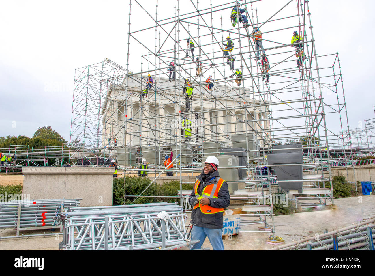 At the Lincoln Memorial in Washington, DC, workers build a tower for use during a Presidential Inaugural day concert Stock Photo