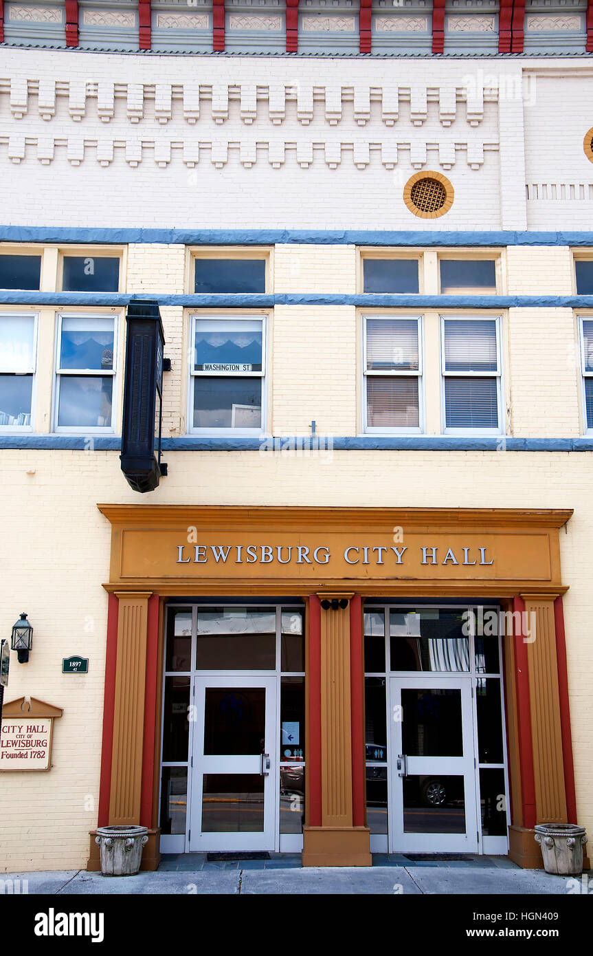 City hall in lewisburg hires stock photography and images Alamy