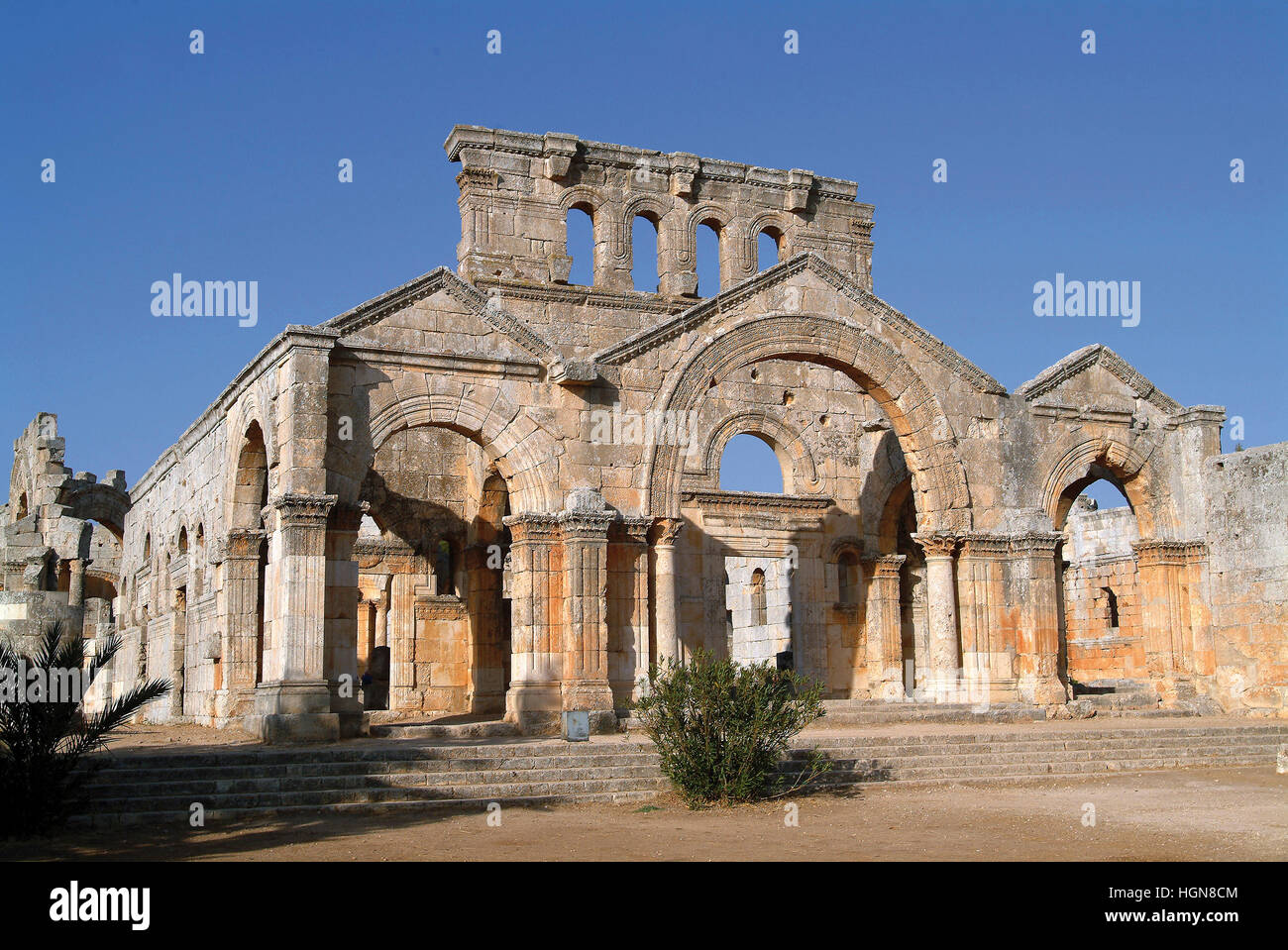 Syria The facade  in Romanic Style of the Qala' at Samaan ( St. Simeone ) to the North of Aleppo Stock Photo