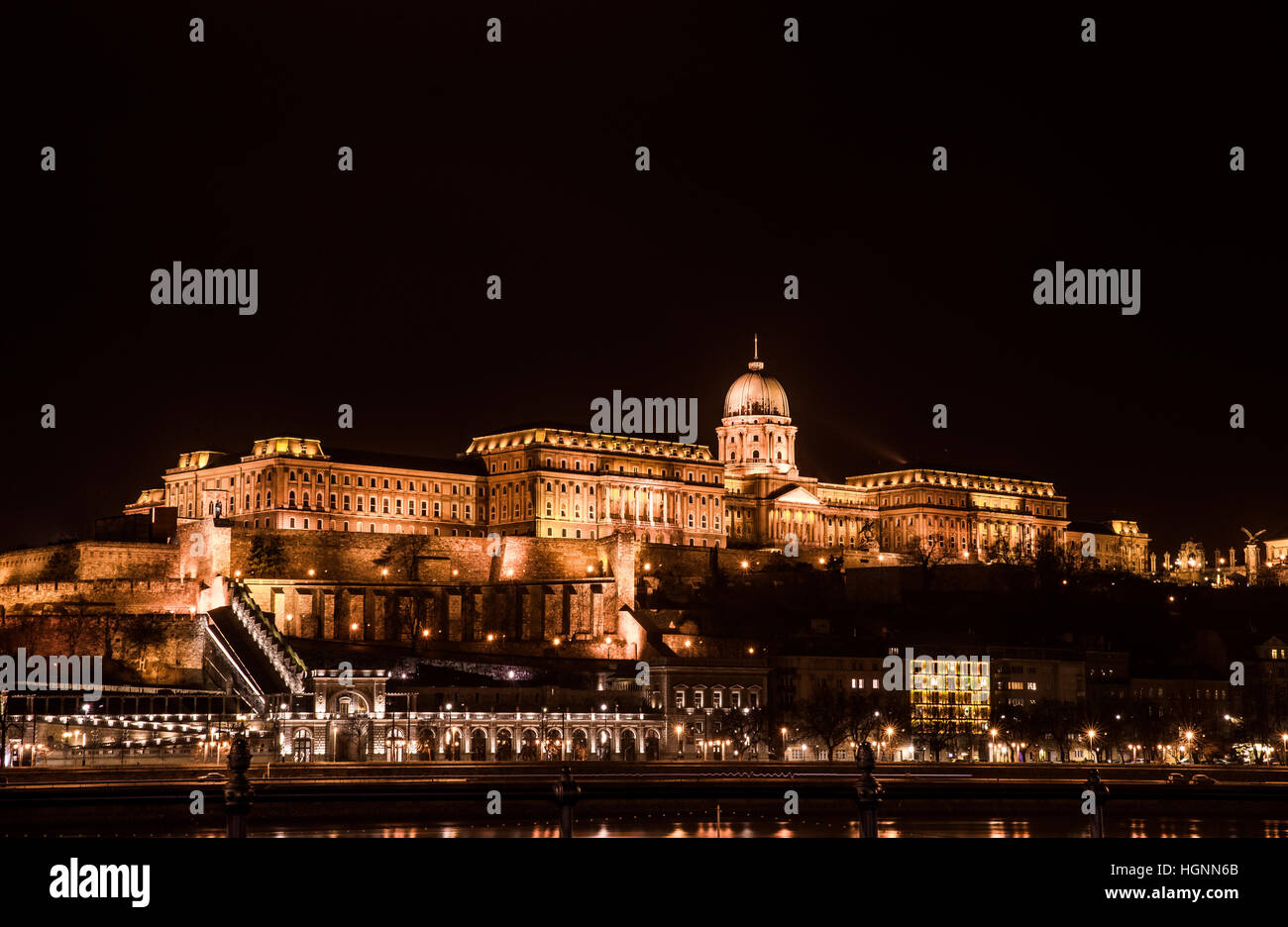 Budapest castle hi-res stock photography and images - Alamy