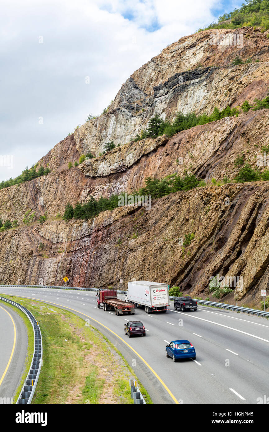 Sideling hill maryland interstate 68 hires stock photography and