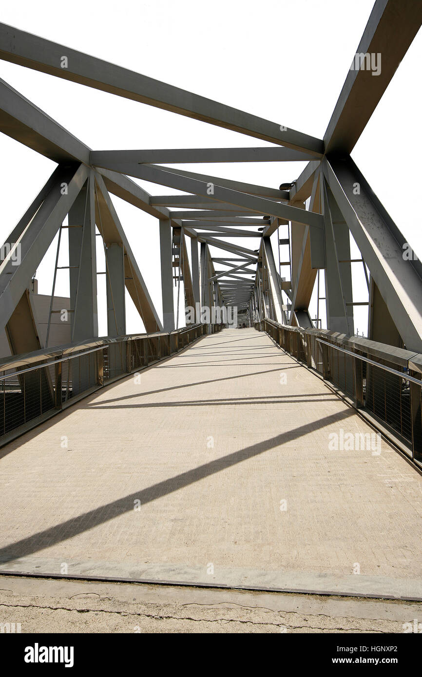 Steel truss bridges hi-res stock photography and images - Alamy