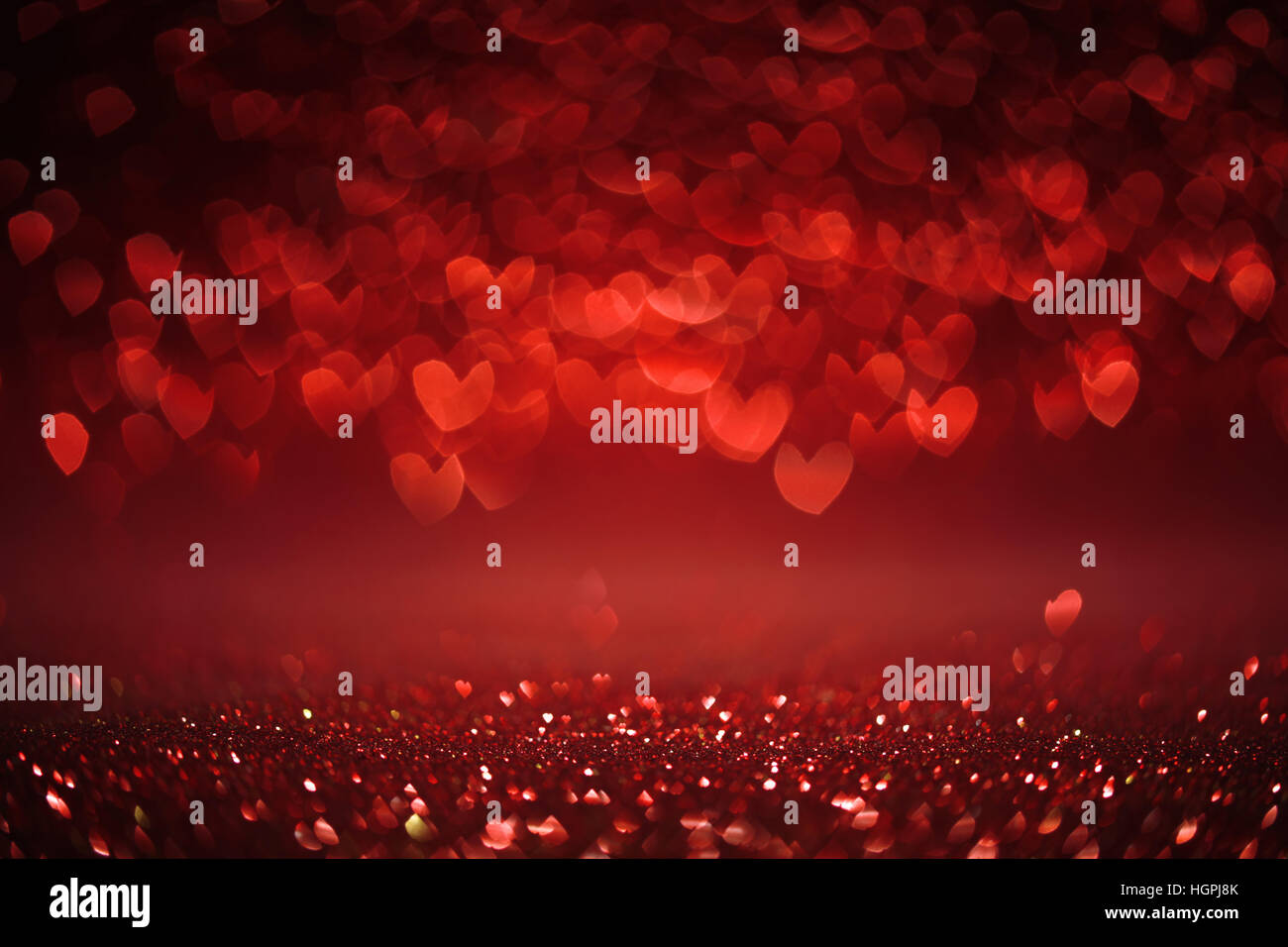 Background of shiny red hearts Stock Photo - Alamy