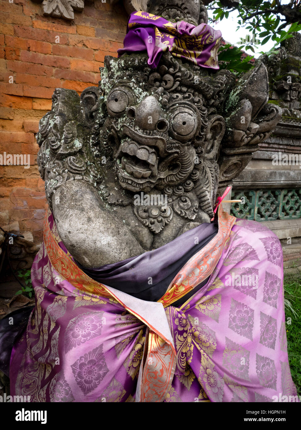 Statue im Pura Desa Ubud Tempel in Bali Stock Photo