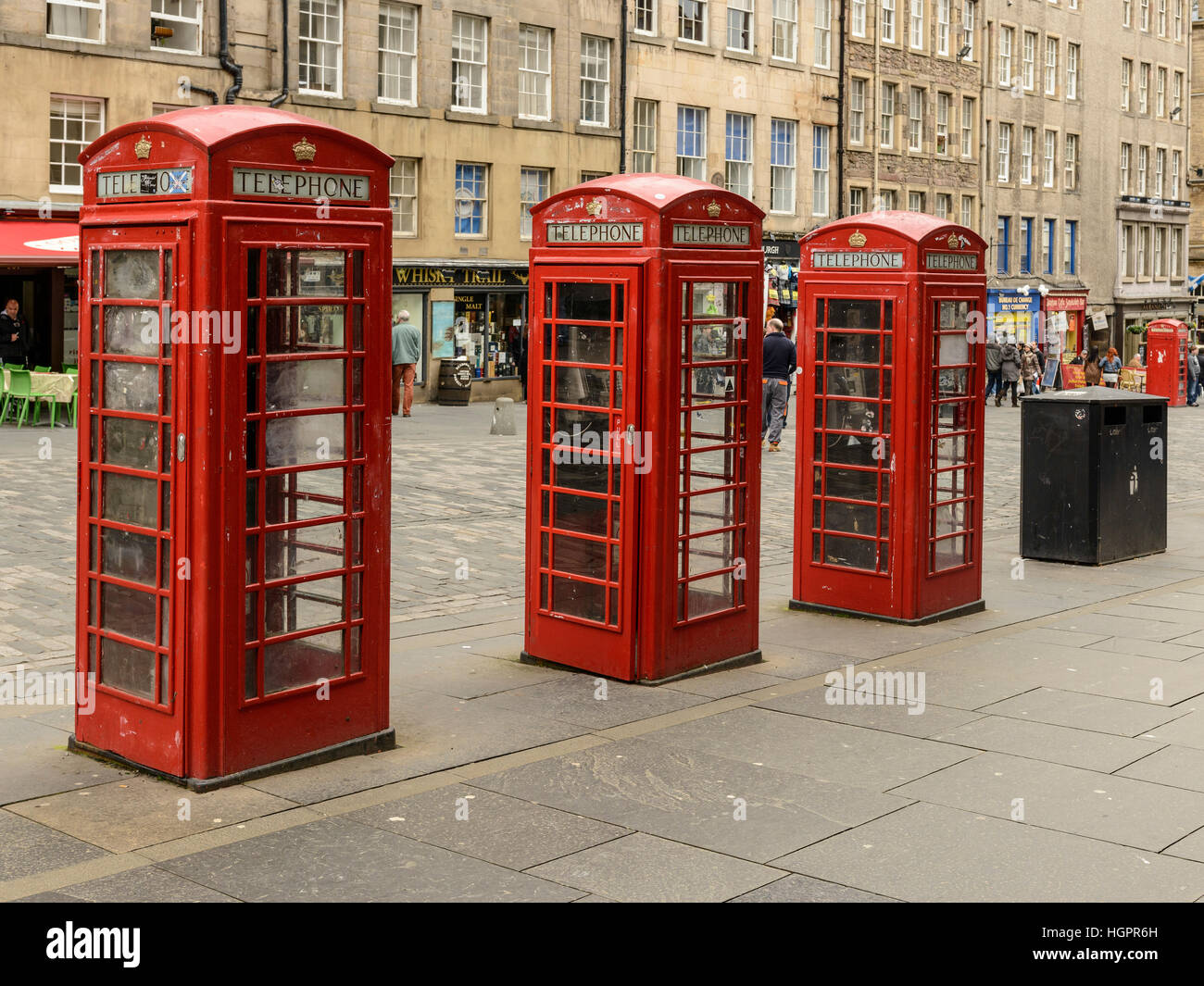 English phone booth hi-res stock photography and images - Alamy