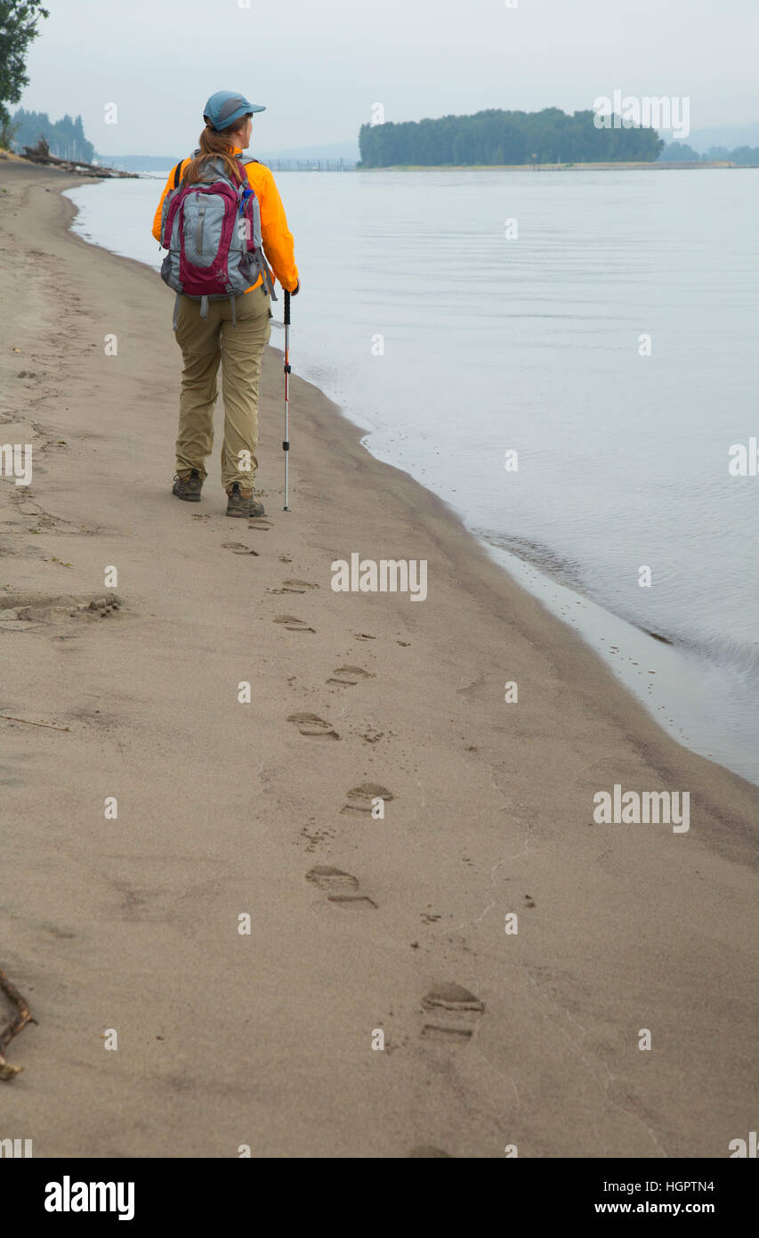 Warrior Rock beach walk at Warrior Rock Trail, Sauvie Island Wildlife