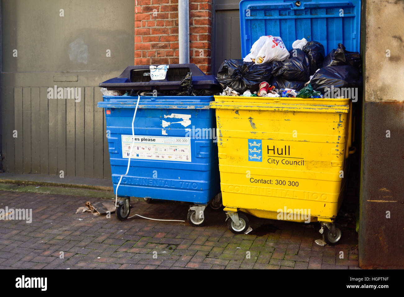 Kingston-Upon-Hull ,East Riding of Yorkshire,UK .Waste management bins  Stock Photo - Alamy