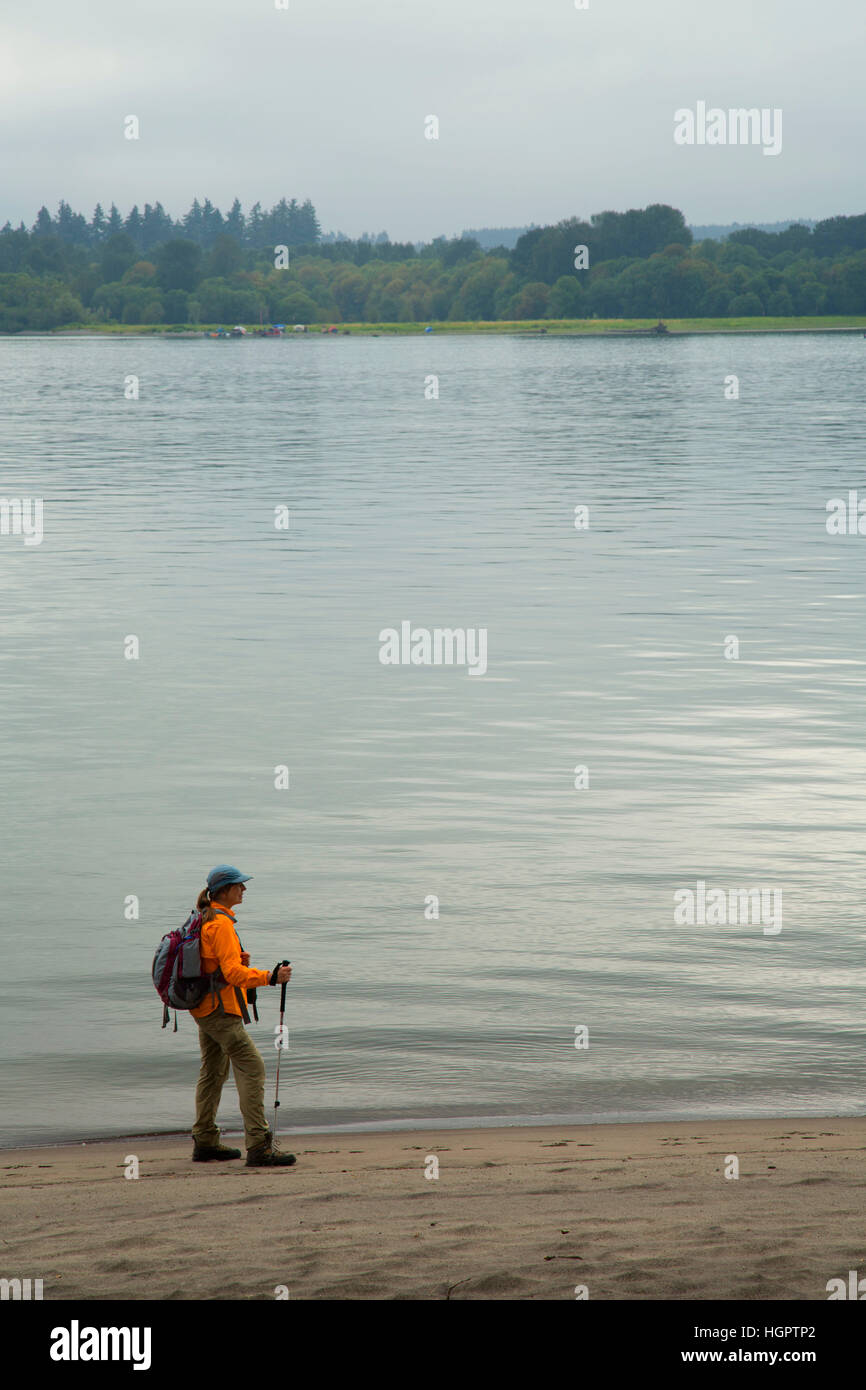 Warrior Rock beach walk at Warrior Rock Trail, Sauvie Island Wildlife