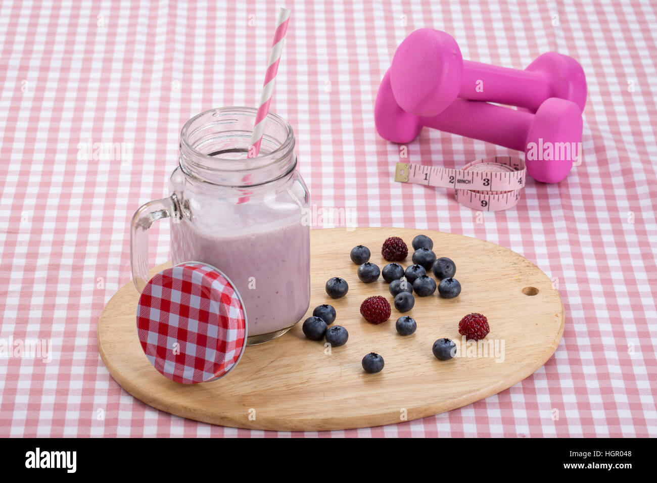 Healthy diet with fruit and exercise Stock Photo Alamy