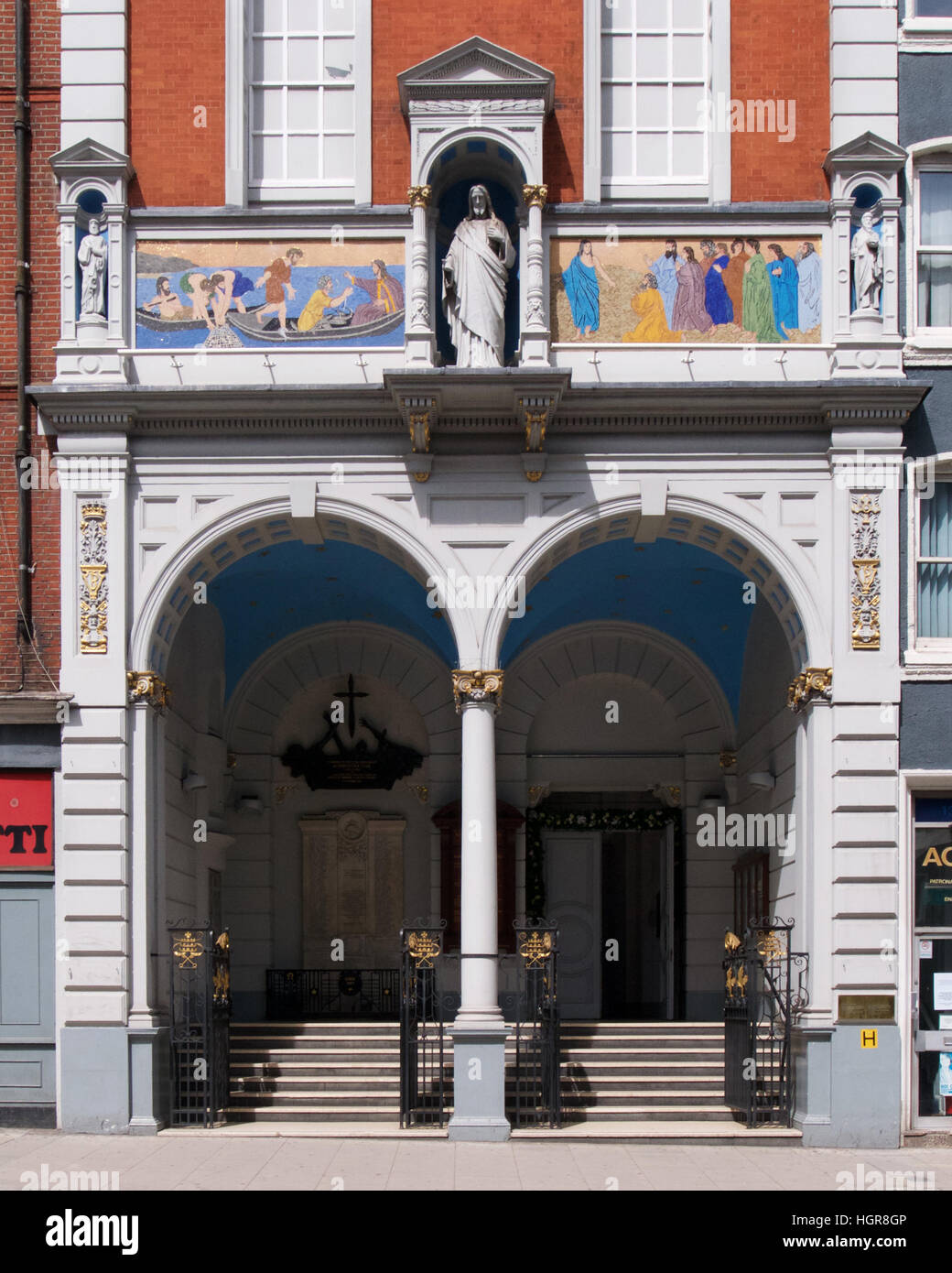 St Peter s Italian Cathoilic Church Clerkenwell Road London Stock st-peter-s-italian-cathoilic-church-clerkenwell-road-london-stock