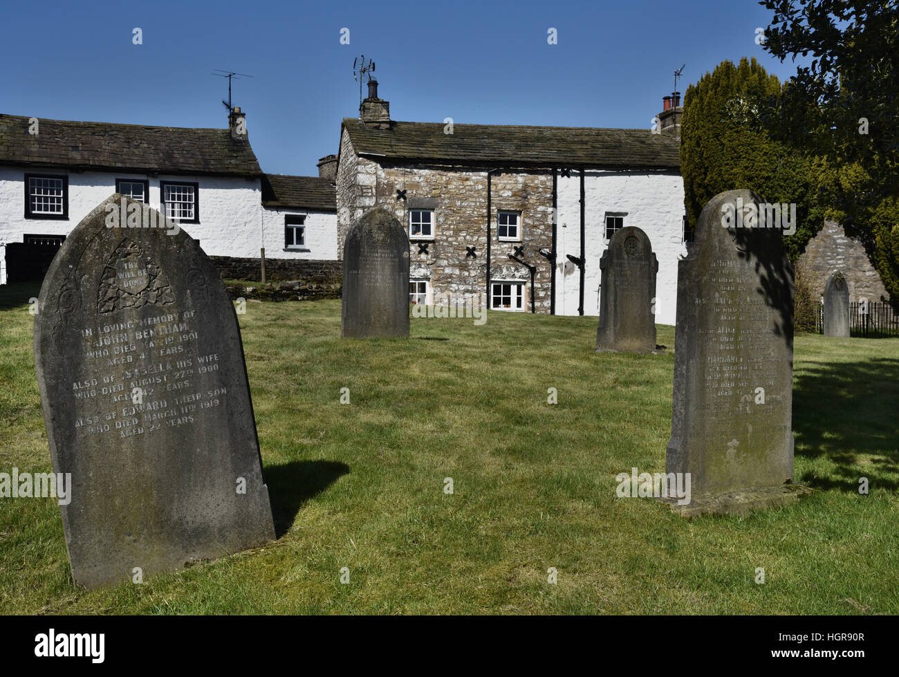 St Andrew's church, and graveyard, Dent Village, Cumbria, Yorkshire Dales National Park, England, UK. Stock Photo
