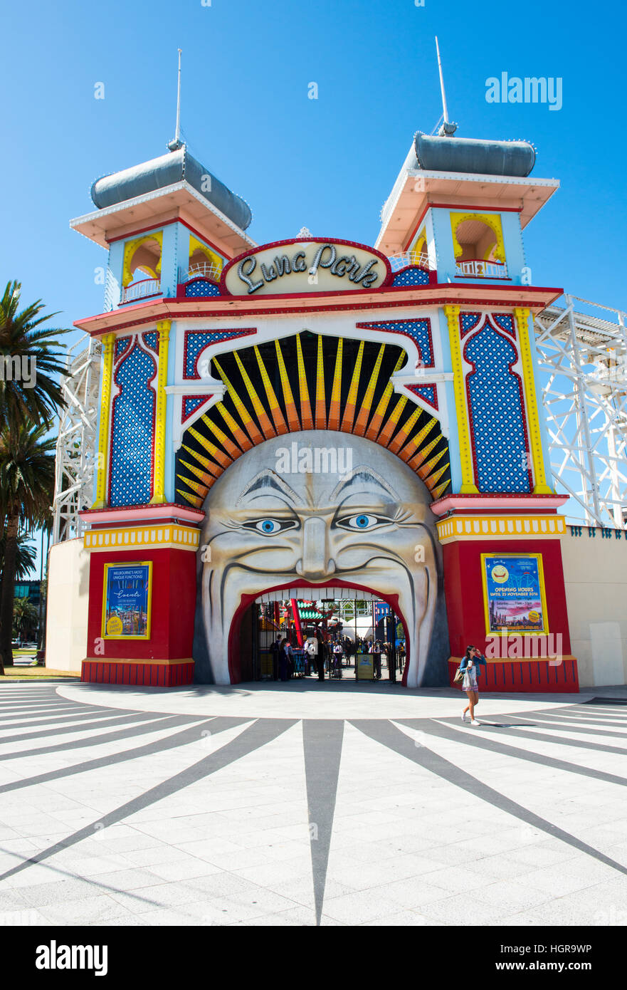 Entrance to the luna park amusement park in st kilda hires stock
