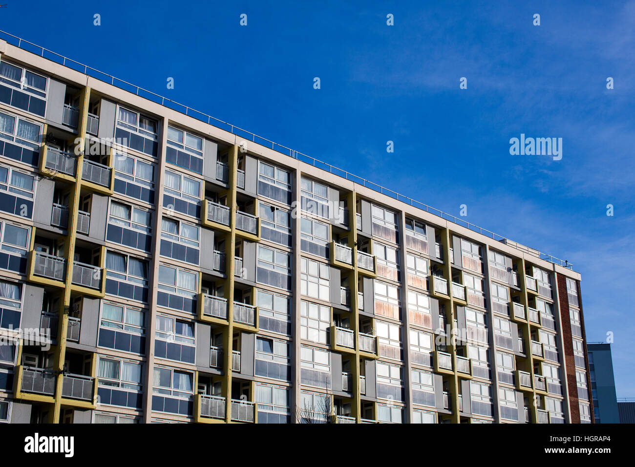 Bristol council block flats hires stock photography and images Alamy