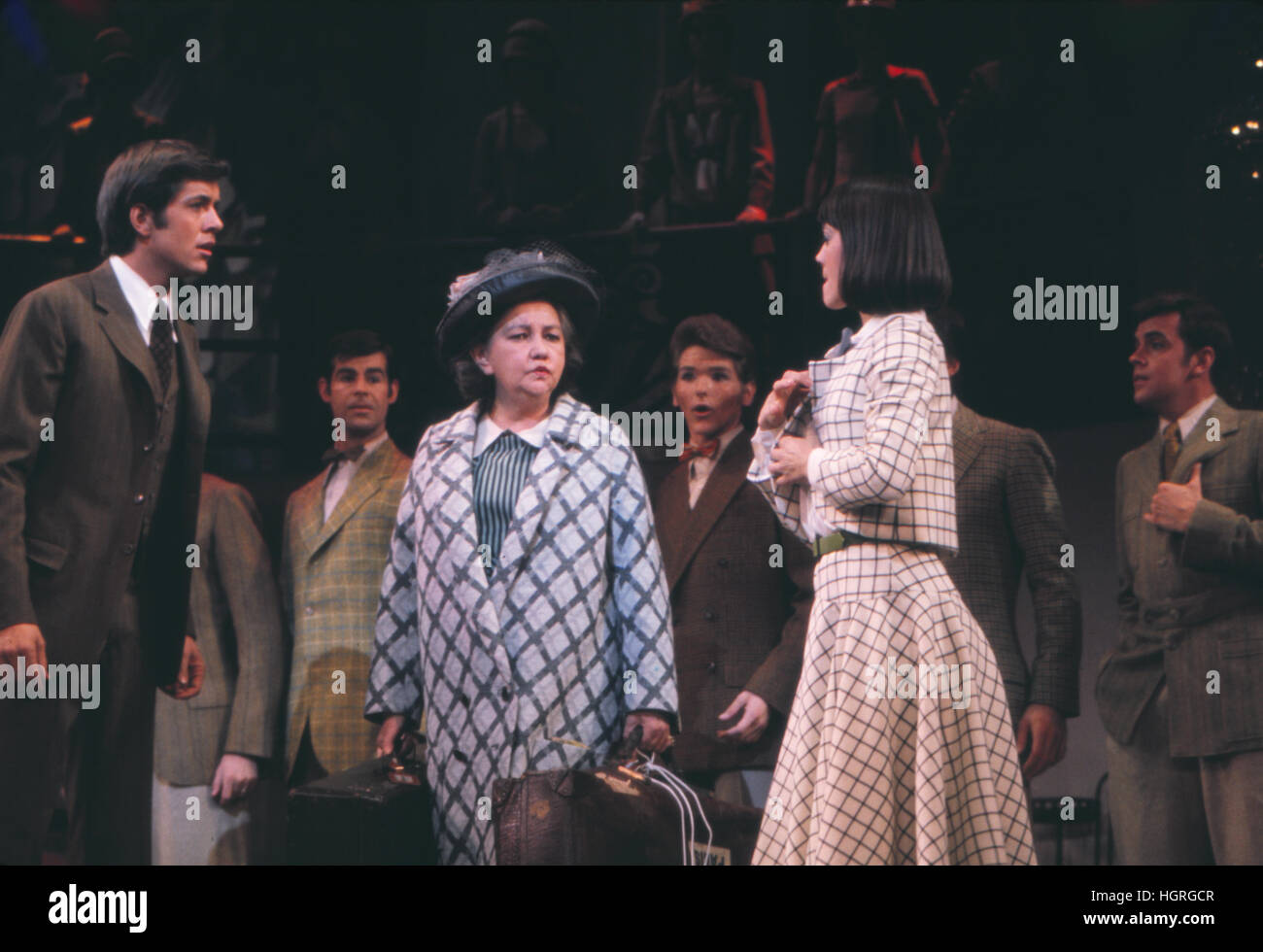 Patsy Kelly (wearing hat) Susan Watson during a dress rehearsal for the 1971 production of No, No, Nanette. Stock Photo