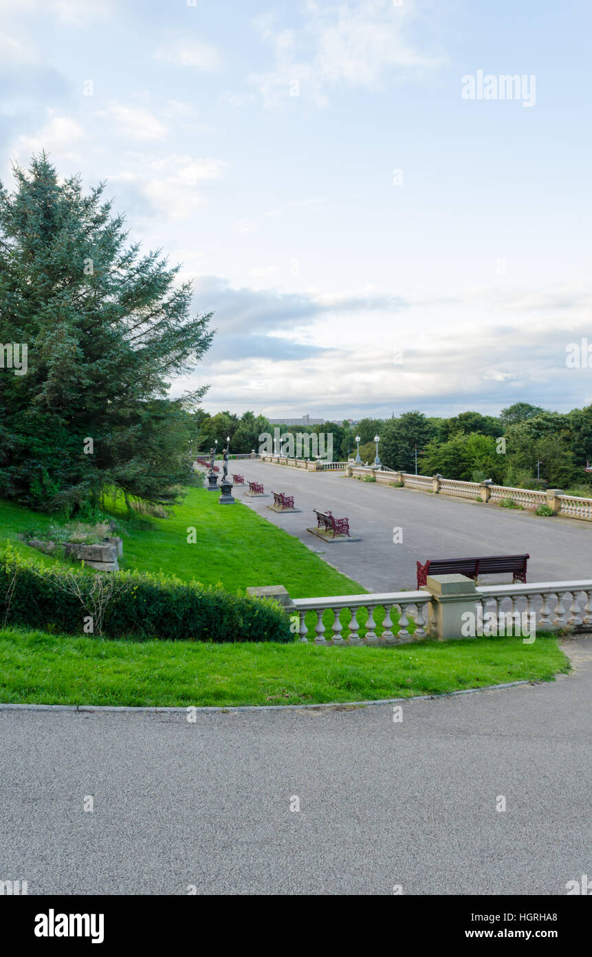 A North Facing View Along the Terrace of South Marine Park, Sea Road, South Shields Stock Photo