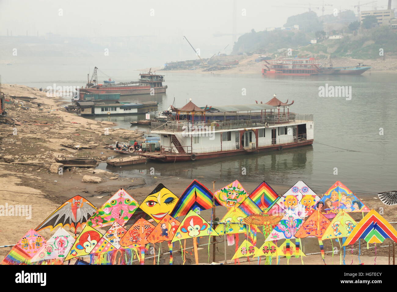 Old boats on the Yangtze River in Chongqing, China Stock Photo